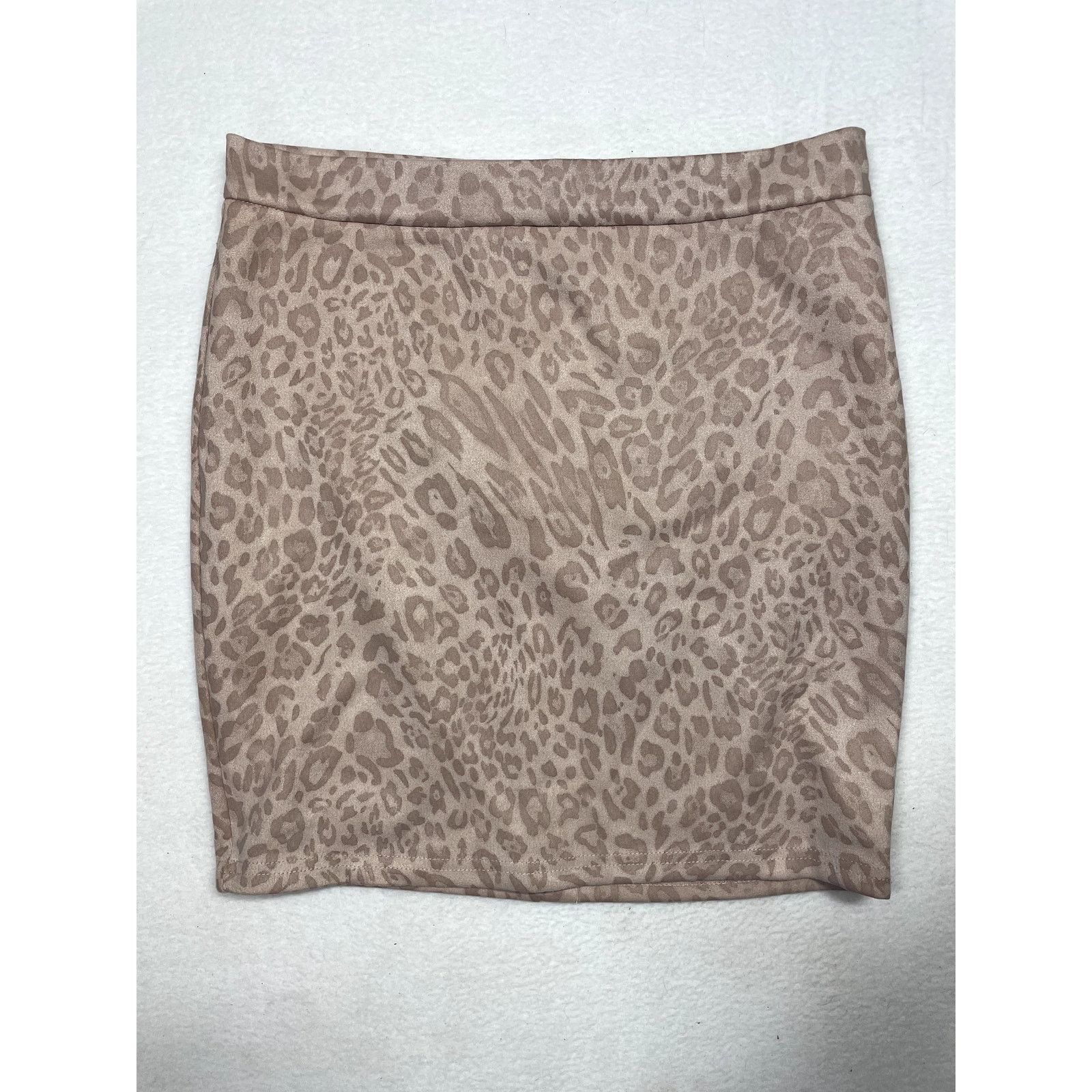 Other Windsor Women’s Small Light Mauve Cheetah Print Mini Skirt Size 26" / US 2 / IT 38 - 1 Thumbnail