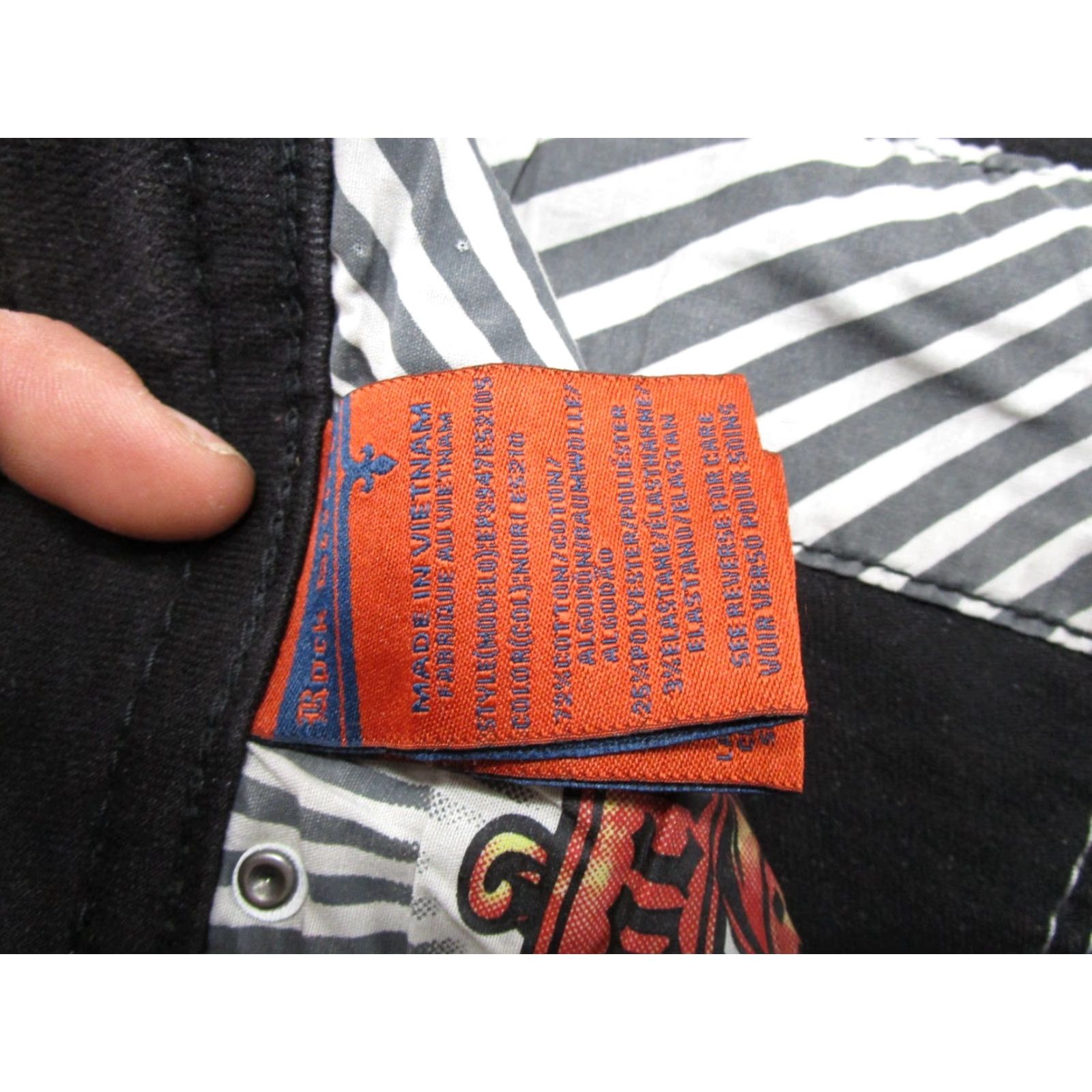 Vintage VINTAGE ROCK REVIVAL NURI EASY SKINNY SIZE 33 LIMITED EDITION BLACK JEANS 336/935 RARE Size 24" / US 00 / IT 34 - 7 Thumbnail