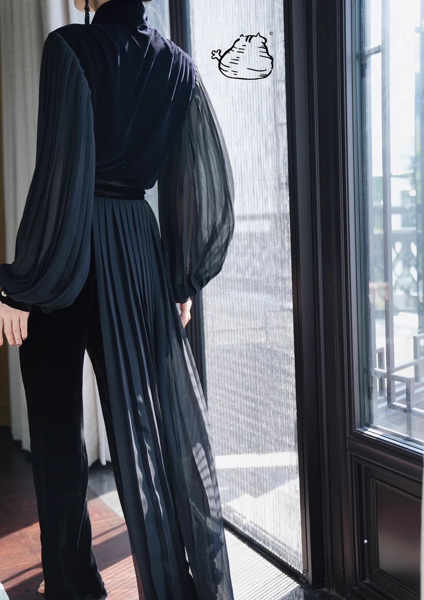 Other Jiangkou King Vintage Silk Velvet Pleated Straight Pants Size 27" / US 4 / IT 40 - 1 Thumbnail