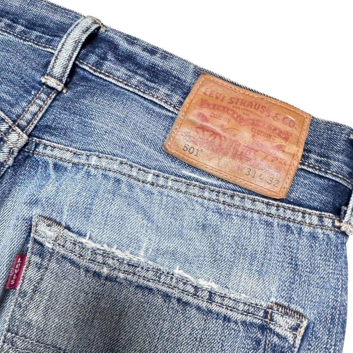 Levi's Levis 501 Distressed Jeans Clawmark Size US 31 - 12 Thumbnail