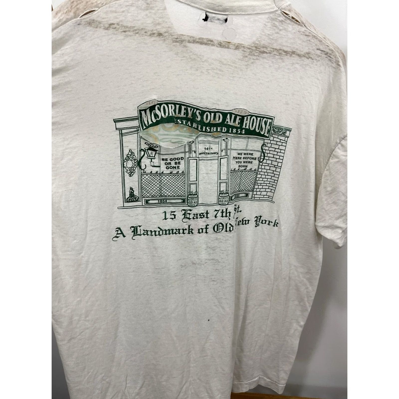 Fruit Of The Loom VTG McSorley’s Ale House Bar NY Pub Paper Thin Burnout Worn T-Shirt XL Mens White Nike Shirt Size US XL / EU 56 / 4 - 5 Thumbnail