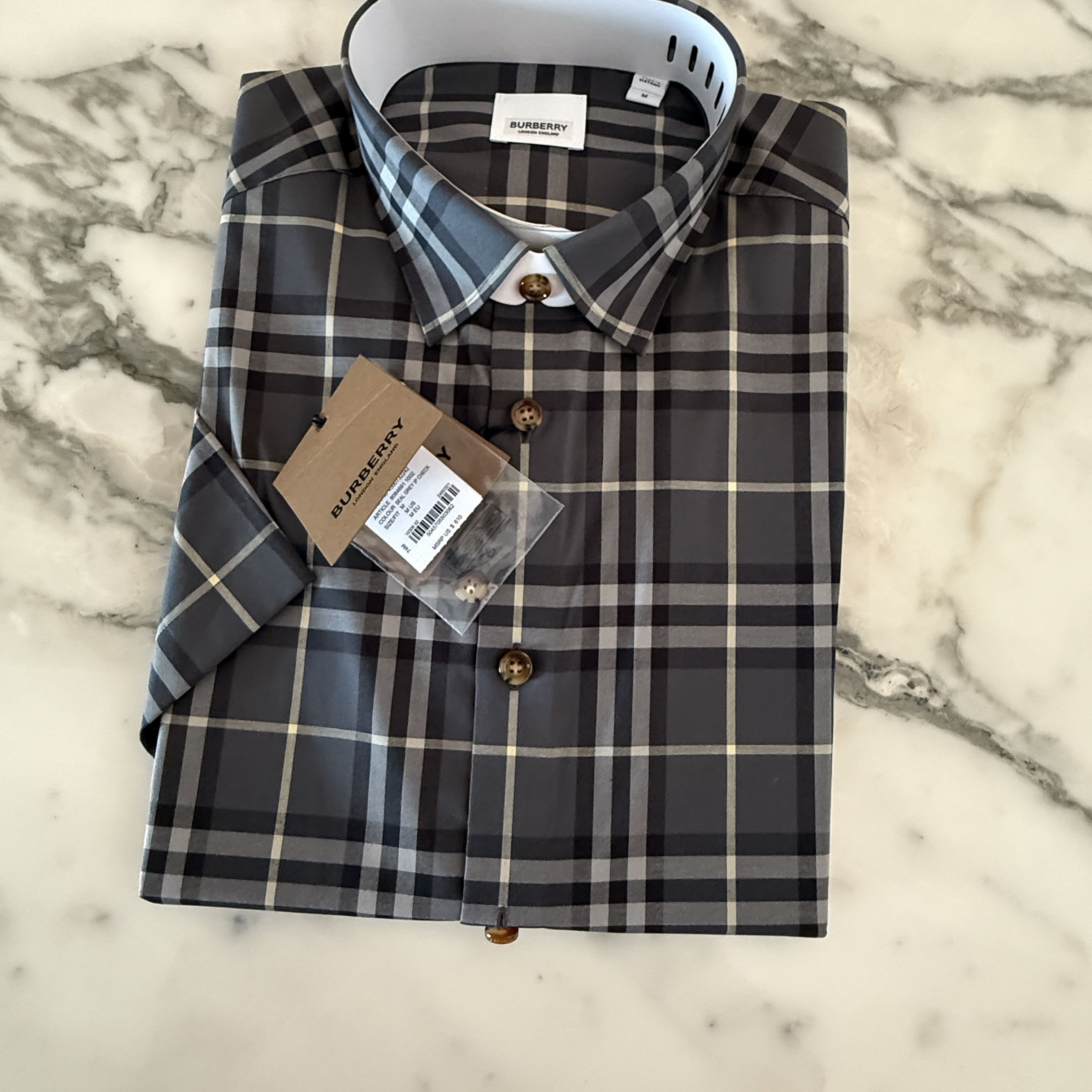 Burberry Burberry SHEFFORD Check Short Sleeve Shirt 8084691, MED Size US M / EU 48-50 / 2 - 11 Thumbnail