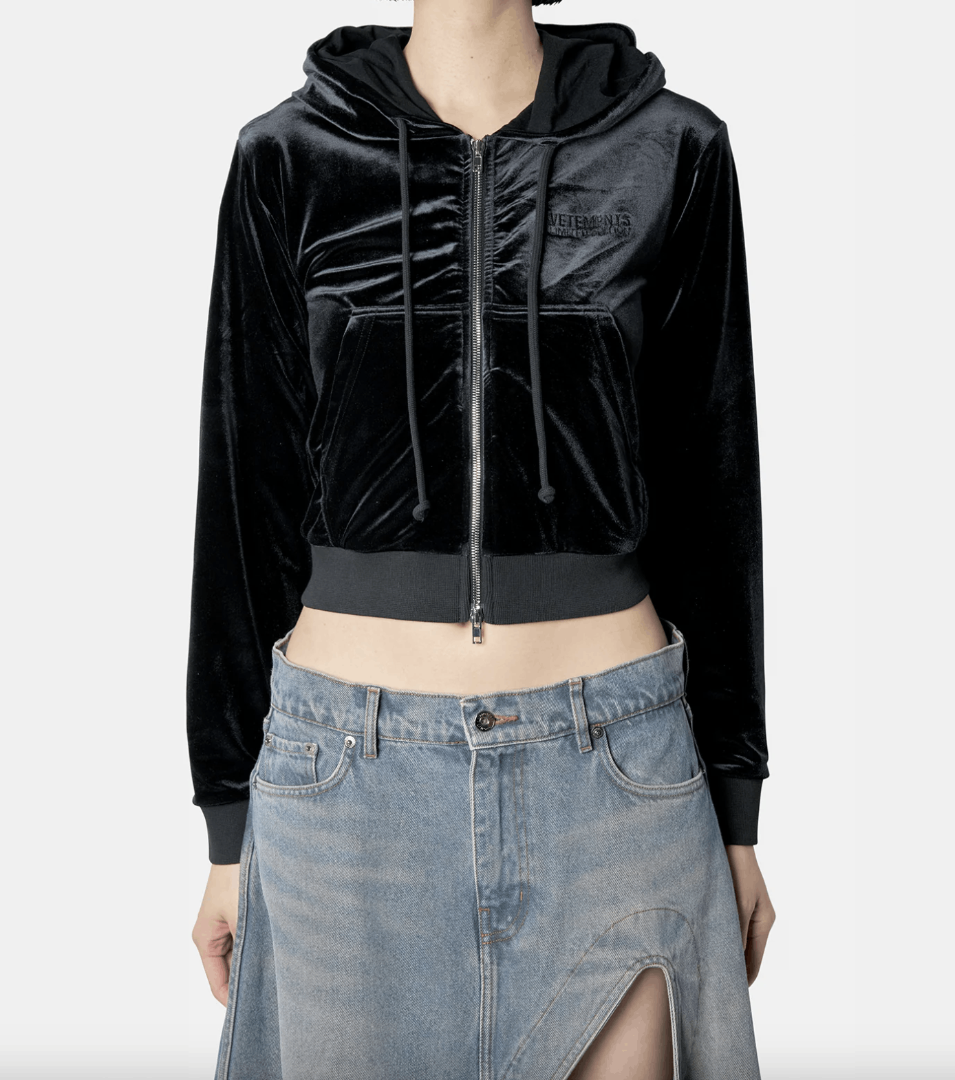 Vetements Vetements fitted zip-up velvet hoodie Size L / US 10 / IT 46 - 2 Thumbnail