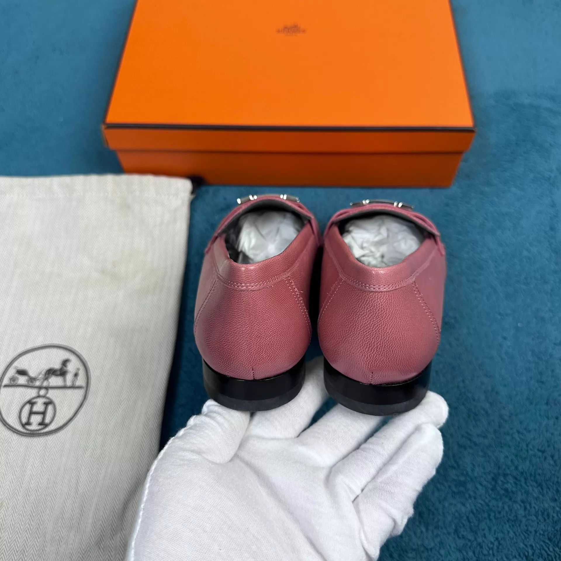 Hermes Hermès Paris Leather Loafers Fuchsia Size 36 Brand New Size US 5.5 / IT 35.5 - 4 Thumbnail