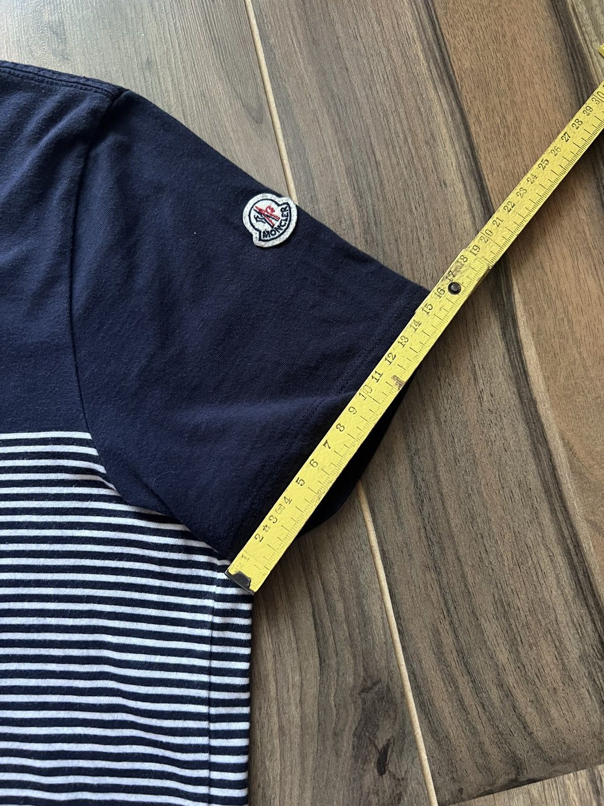 Moncler Moncler tee pocket polo short Size US L / EU 52-54 / 3 - 13 Thumbnail