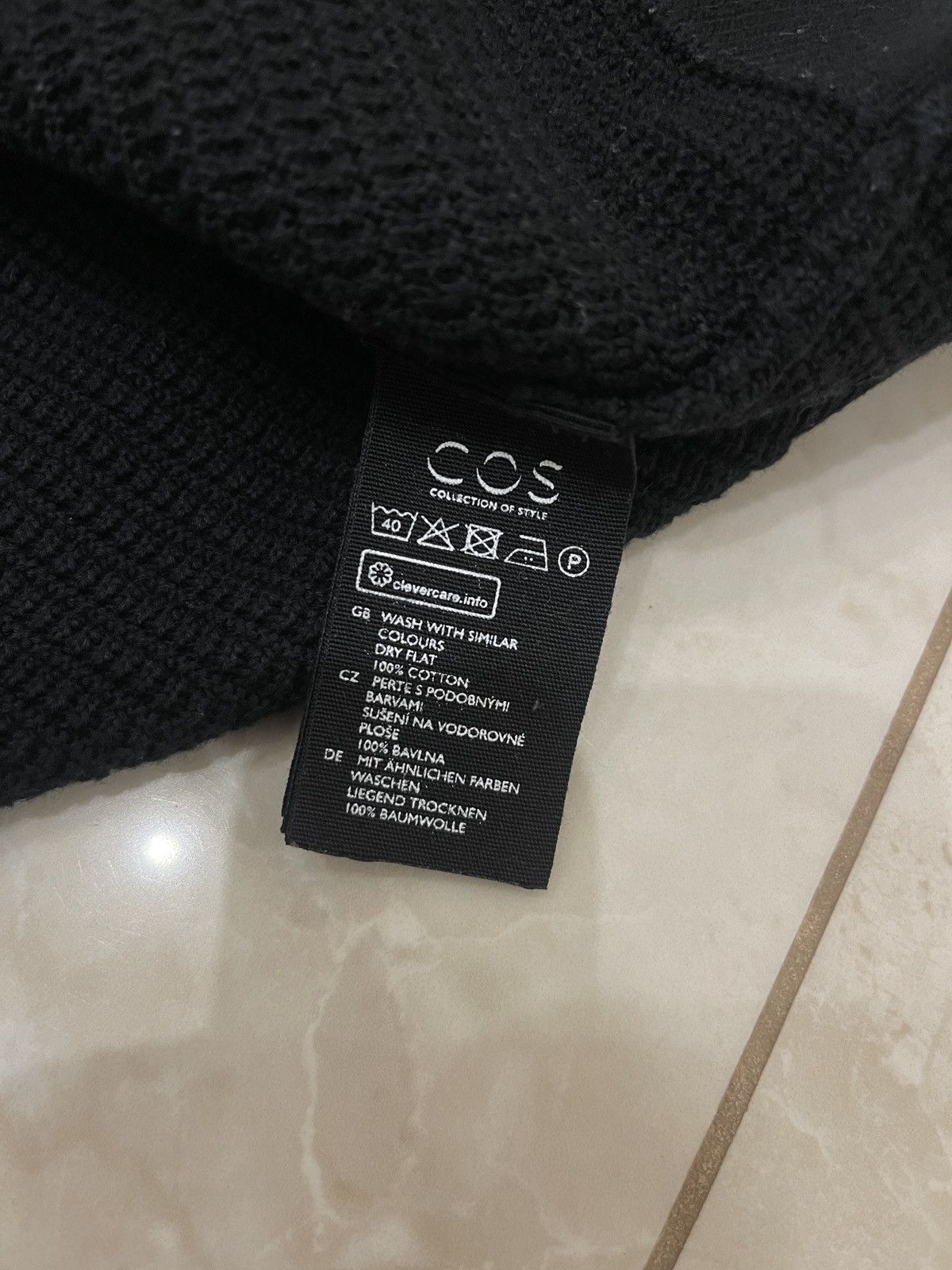 Cos COS Sweater jumper black men’s size Small Size US S / EU 44-46 / 1 - 7 Thumbnail