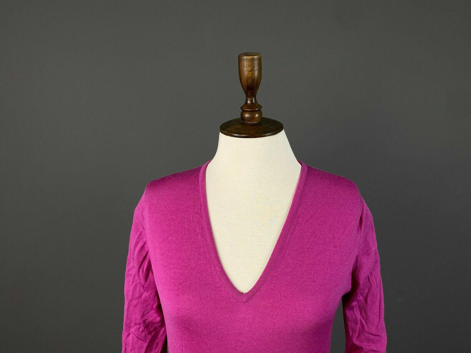 John Smedley John Smedley Pink Merino Wool V-Neck Sweater Size M Size M / US 6-8 / IT 42-44 - 2 Thumbnail