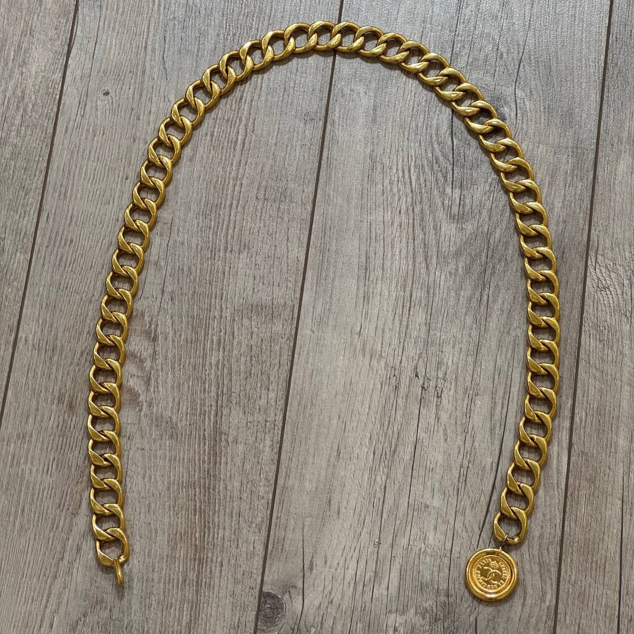 Chanel × Vintage Vintage 90s CHANEL Gold Plated Cambon 31 Rue Coin Chain Belt Size ONE SIZE - 3 Thumbnail