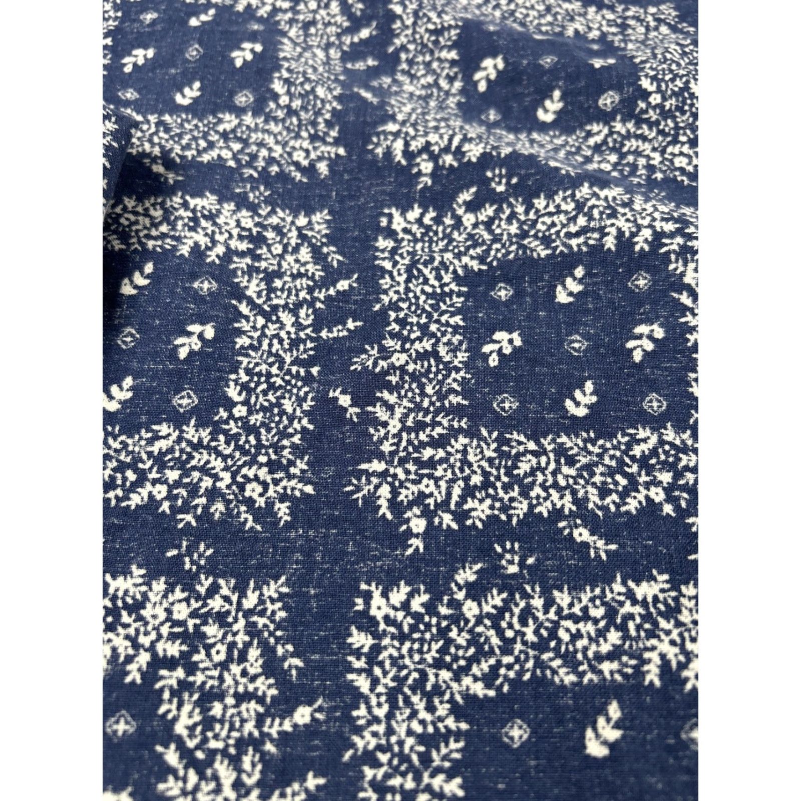 Tommy Hilfiger Tommy Hilfiger Shirt Mens Large Navy Blue Bandana Floral Long Sleeve Button Down Size US L / EU 52-54 / 3 - 6 Thumbnail