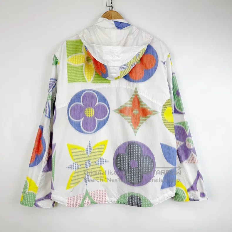Louis Vuitton Louis Vuitton White three-flower full-printed assault jack Size US S / EU 44-46 / 1 - 2 Thumbnail