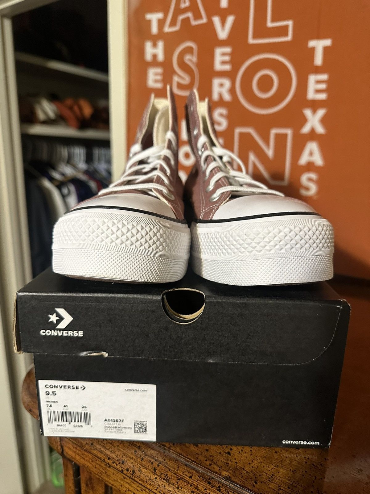 Converse × Vintage Vintage Women’s Chuck Taylor all star lift 00s size 9.5 Size US 9.5 / IT 39.5 - 2 Thumbnail
