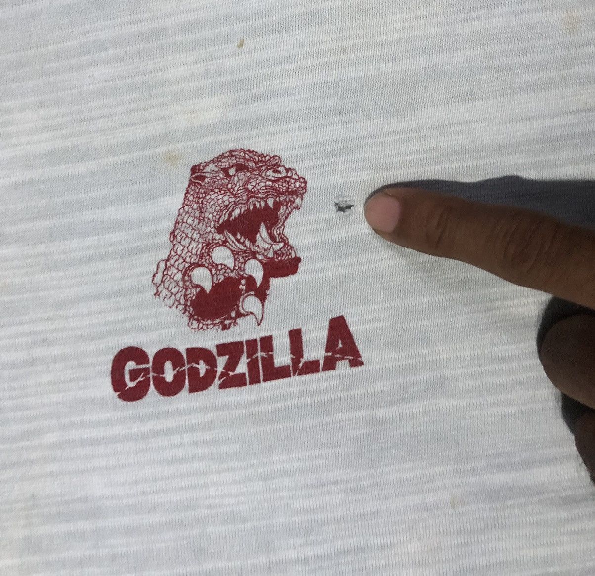 Vintage Vintage Godzilla Toho shirt Size US L / EU 52-54 / 3 - 5 Thumbnail