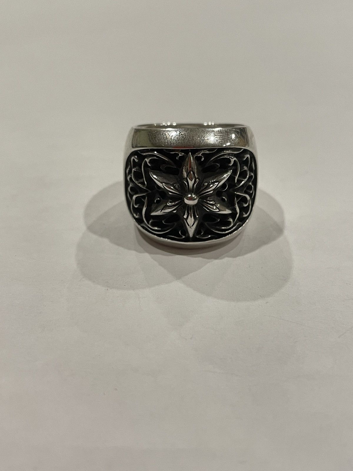 Chrome hearts classic oval on sale ring