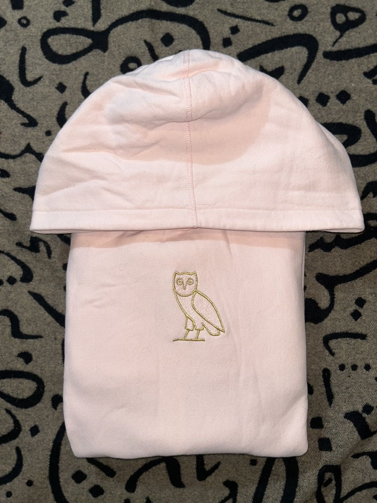 October's Very Own 2017 Classic Owl Hoodie Size US L / EU 52-54 / 3 - 7 Thumbnail