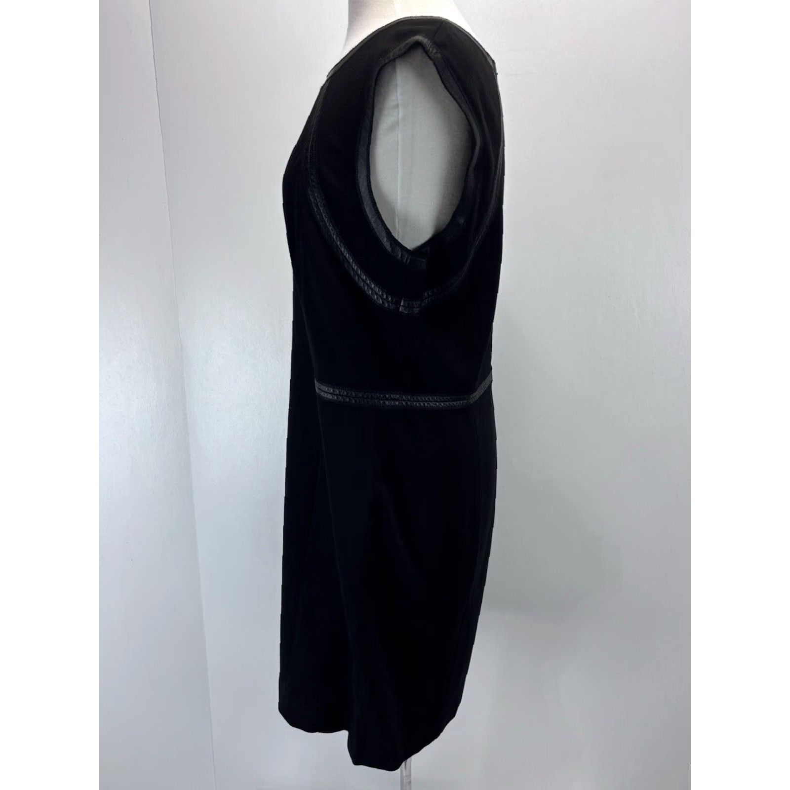 Vintage VINTAGE Lafayette 148 New York Sheath Dress 16P Petite Women's Black Leather Trim Size XXL / US 16-18 / IT 52-54 - 2 Thumbnail