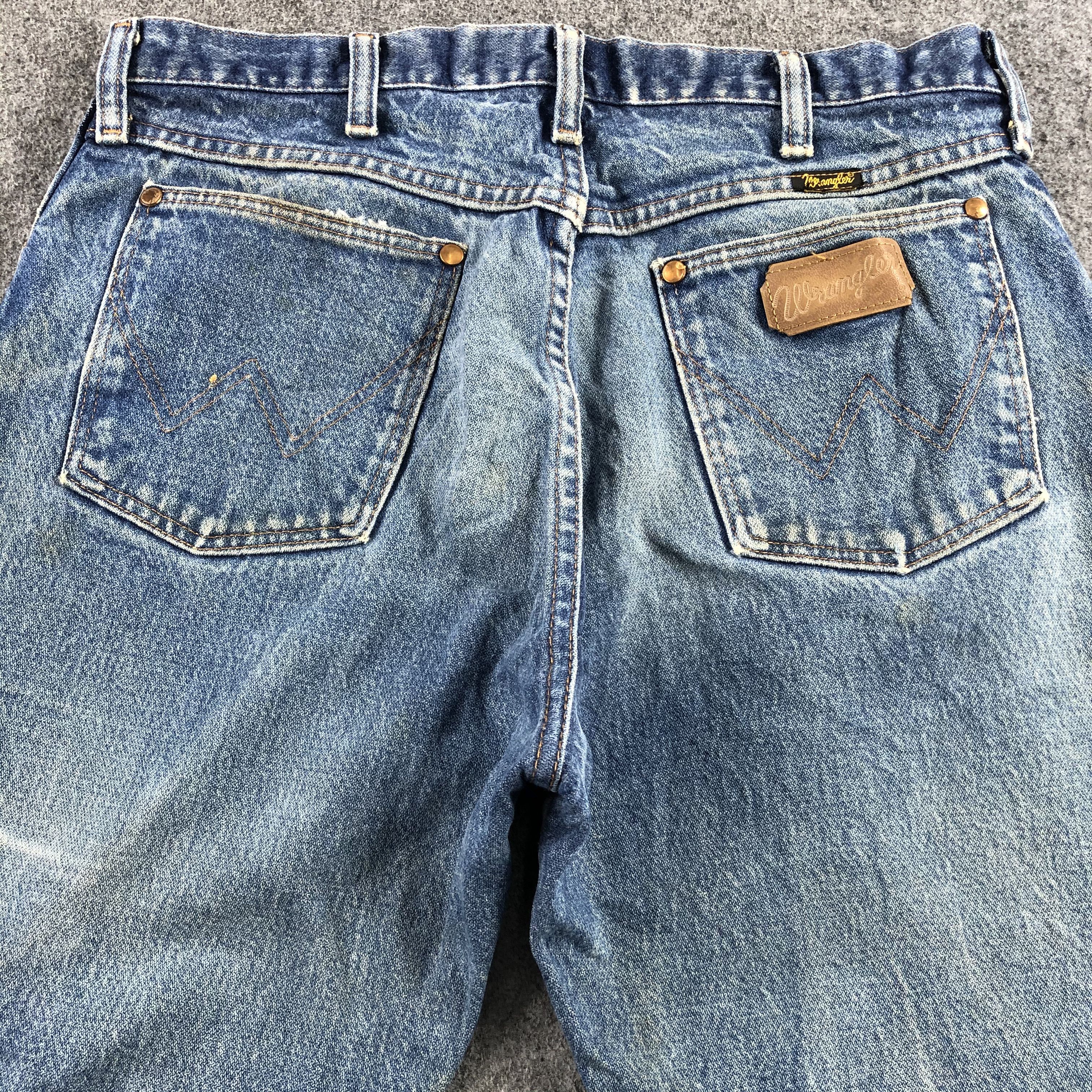 Vintage Vintage Blue Wash Wrangler Jeans-J2421 Size US 32 / EU 48 - 4 Thumbnail