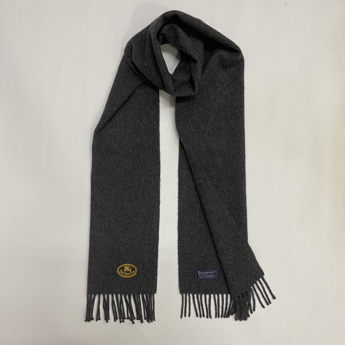 Burberry BURBERRYS SCARF MUFFLER BUR005 Size ONE SIZE - 1 Thumbnail