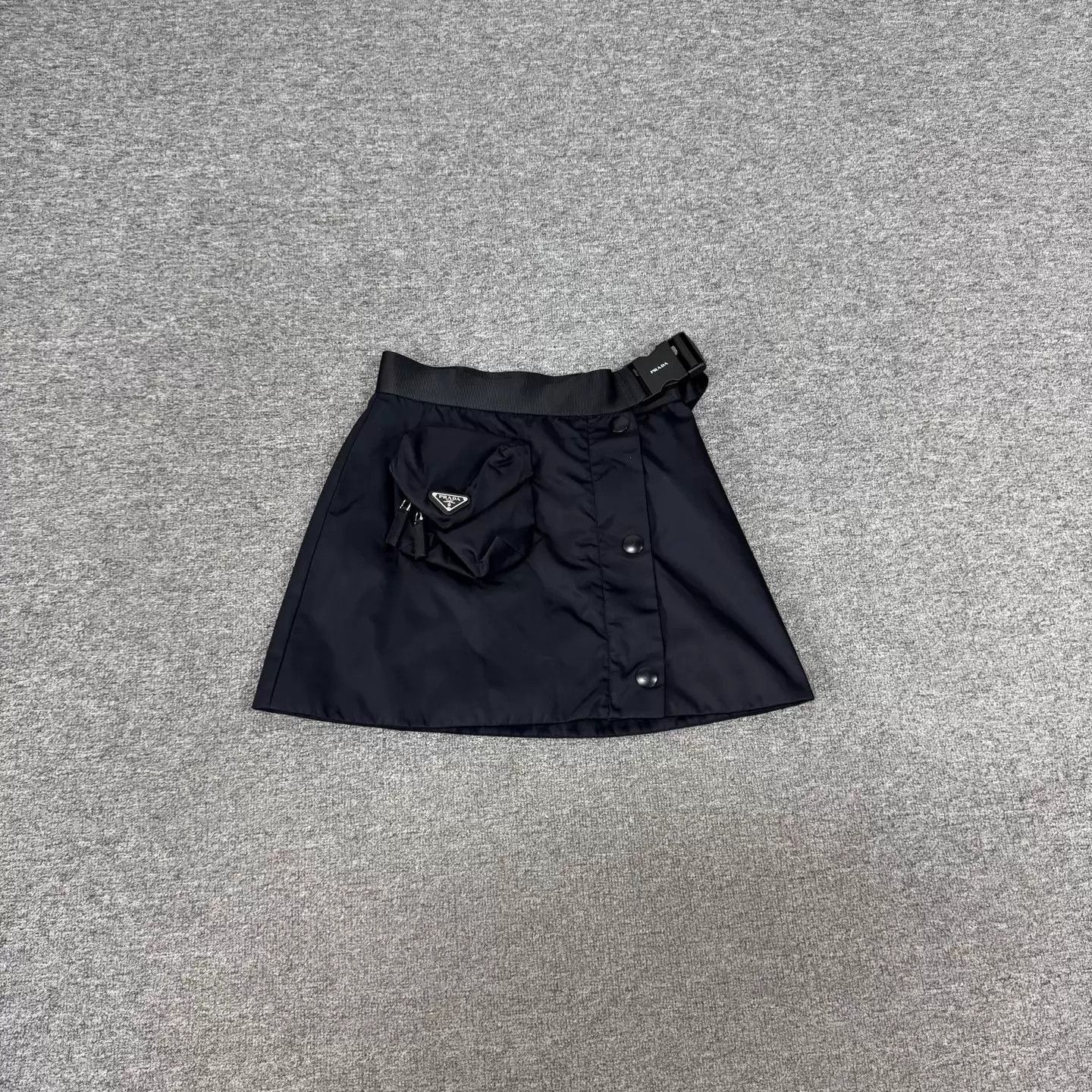 Prada Prada A-line Skirt Black Tri Logo Recycled Nylon 40 Size 27" / US 4 / IT 40 - 1 Thumbnail