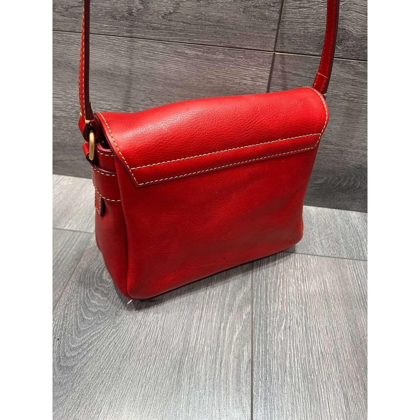 Dooney & Bourke Dooney & Bourke Florentine Leather Flap Crossbo Red A671930 Size ONE SIZE - 4 Thumbnail