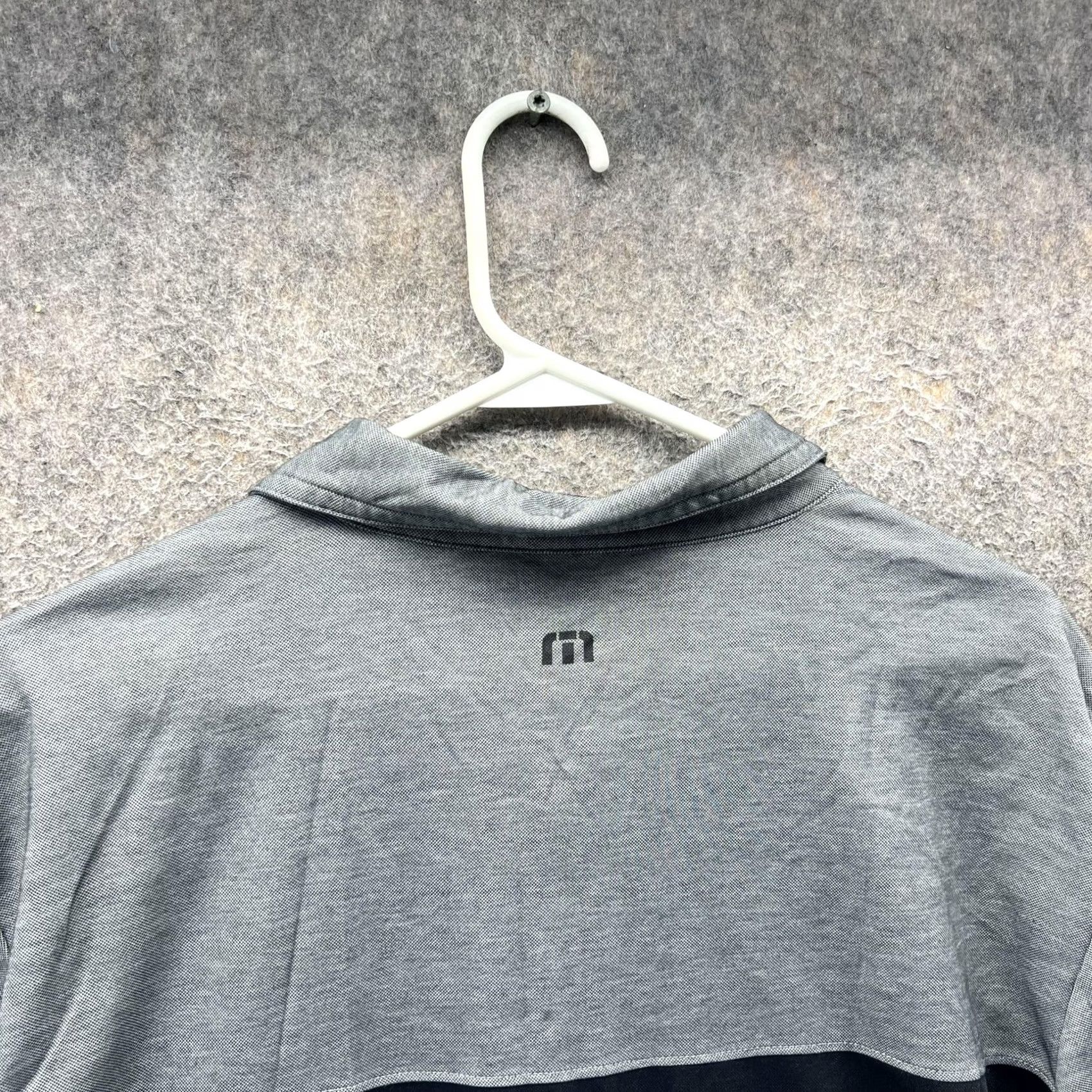 TravisMathew Travis Mathew Polo Shirt Mens XL Black Gray Colorblock Golf Stretch Casual Shirt Size US XL / EU 56 / 4 - 3 Thumbnail