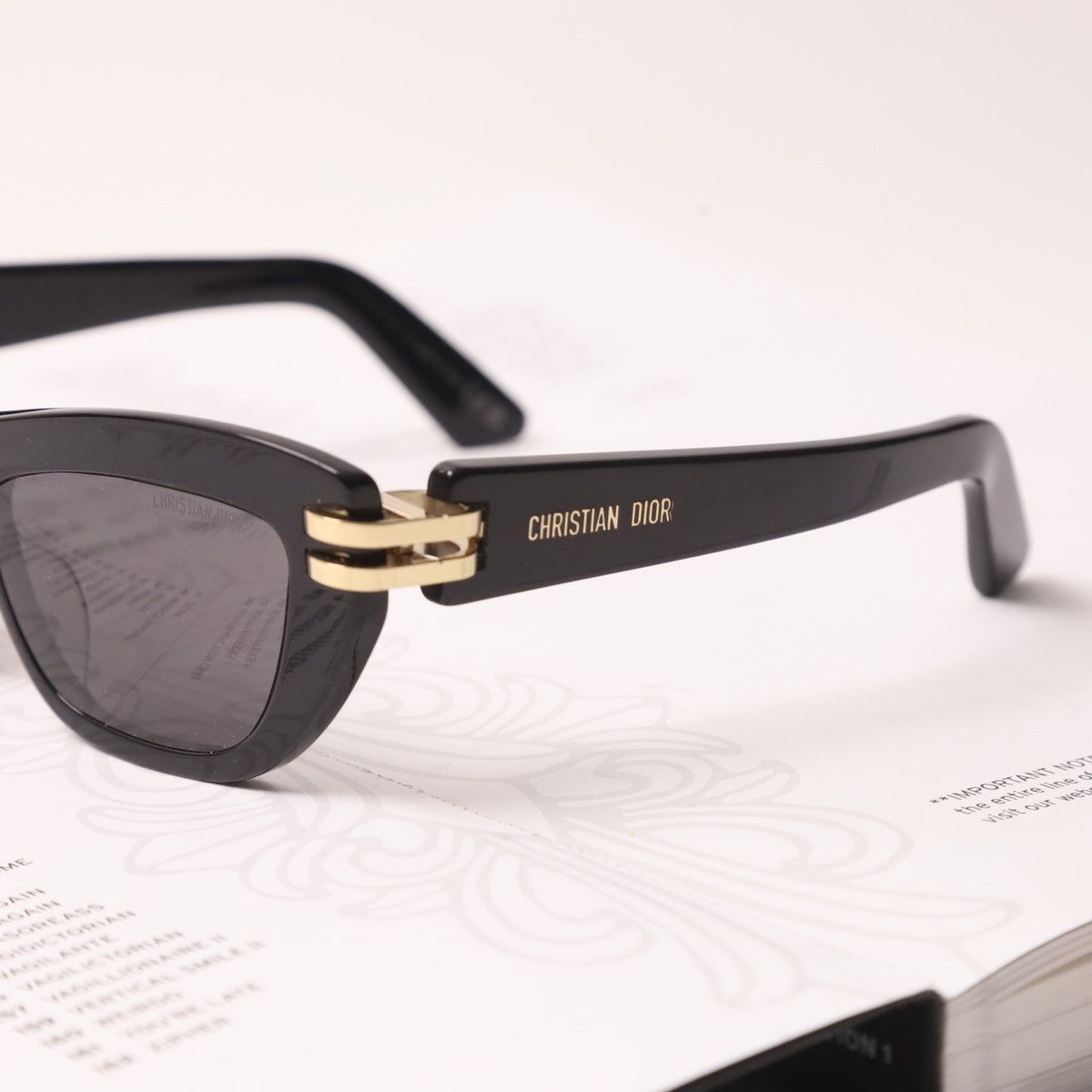 Dior DIOR CDIOR B2U SUNGLASSES Size ONE SIZE - 3 Thumbnail