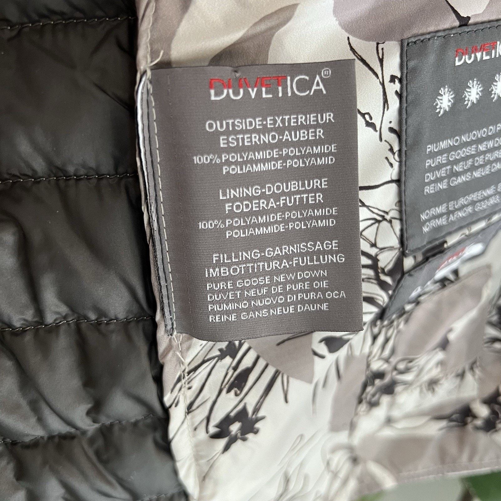 Duvetica RARE Duvetica Half Short Sleeve Goose Down Vest Puffer Size M / US 6-8 / IT 42-44 - 6 Thumbnail