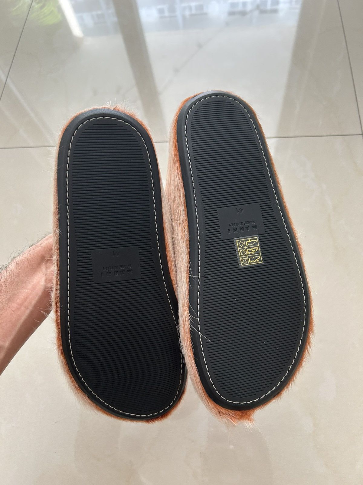 Marni Marni Fussbet Biege Slip On Size US 11 / EU 44 - 6 Thumbnail