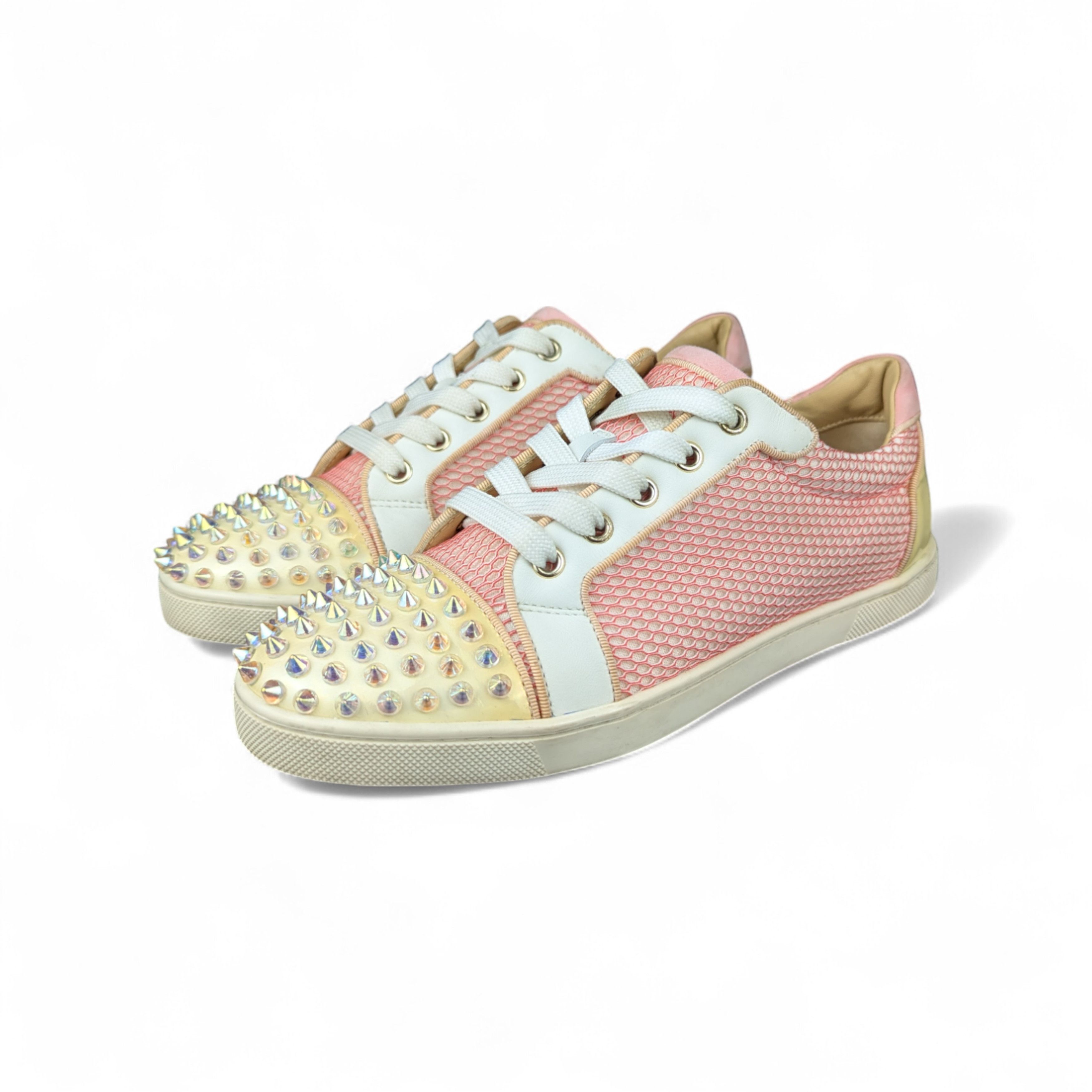 Christian Louboutin Christian Louboutin Low Cut Size US 7.5 / IT 37.5 - 1 Thumbnail