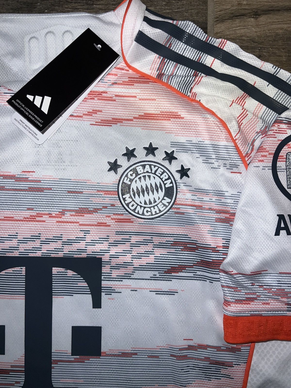 Adidas adidas Men’s FC Bayern Munich 2025/26 Away Jersey Müller #25 Size US XL / EU 56 / 4 - 2 Thumbnail