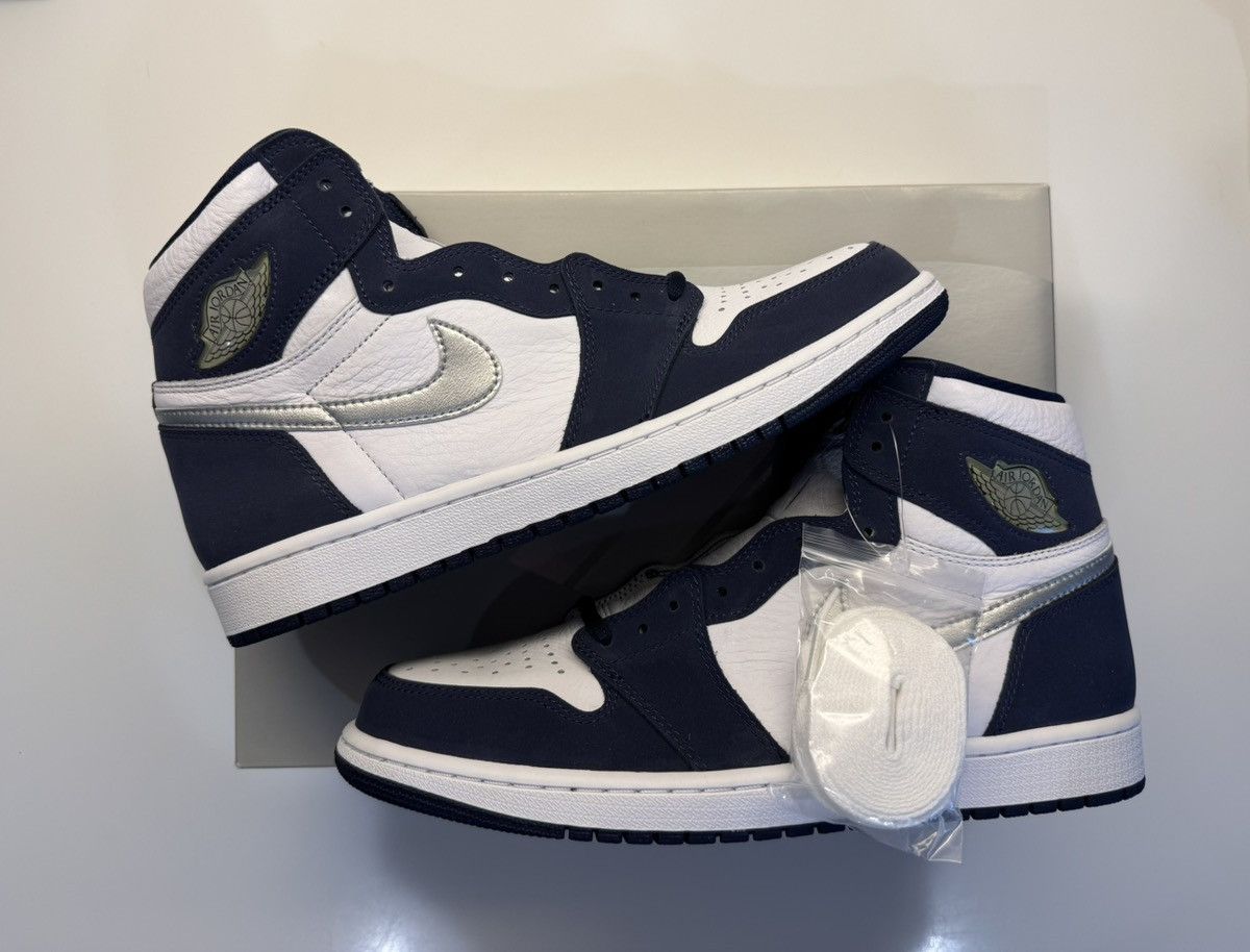 Jordan Brand Air Jordan 1 Retro High CO.JP Midnight Navy Size US 10 / EU 43 - 1 Thumbnail