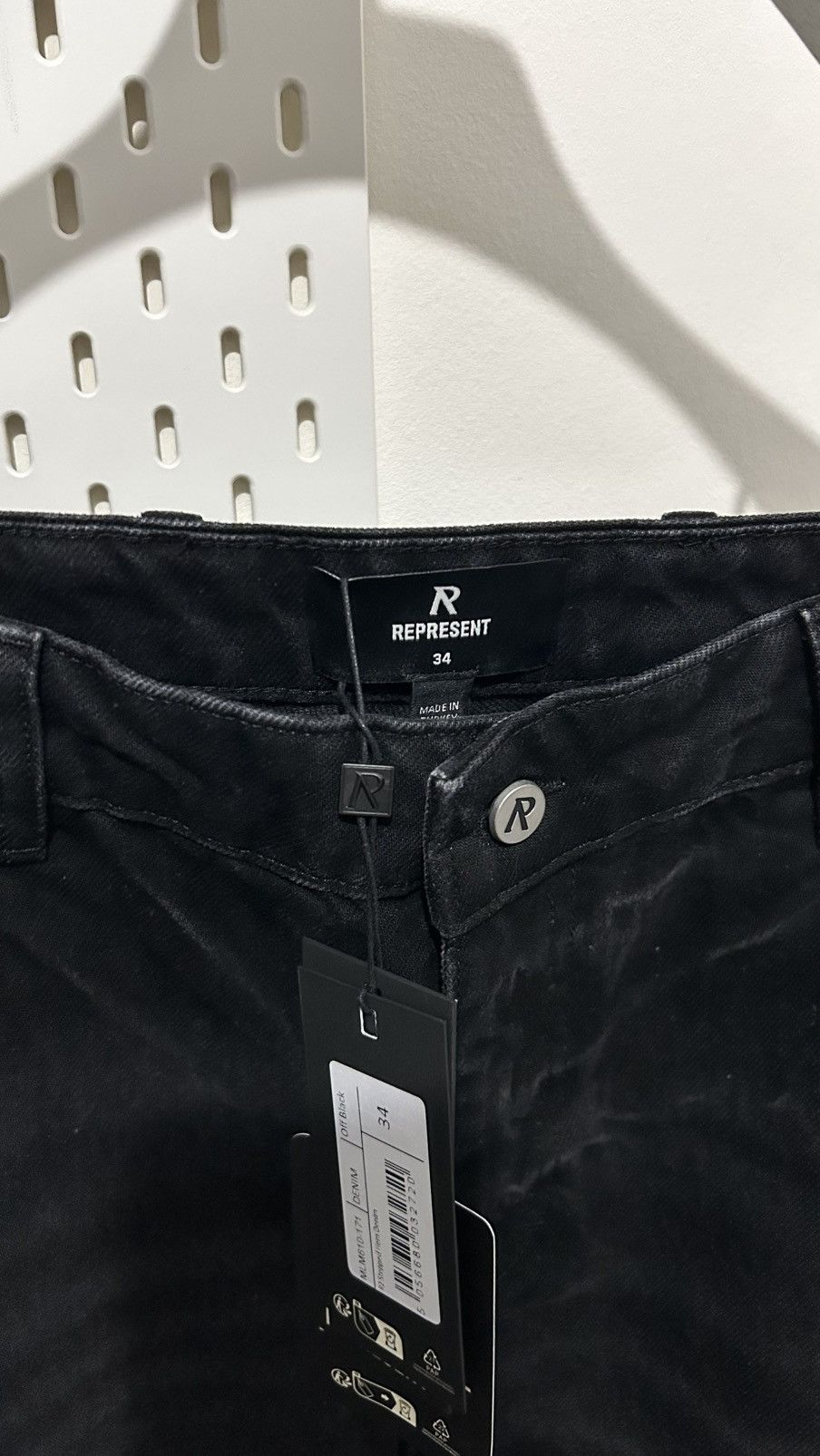 Represent Clo. REPRESENT R2 Stepped Hem Off Black Denim Jeans W34 Size US 34 / EU 50 - 3 Thumbnail