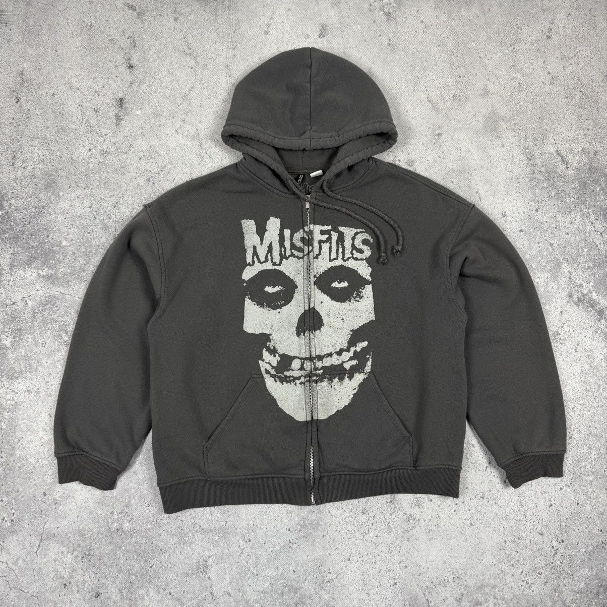 H&M × Misfits Misfits Big Skull Band Zip Hoodie H&M Size US S / EU 44-46 / 1 - 2 Thumbnail