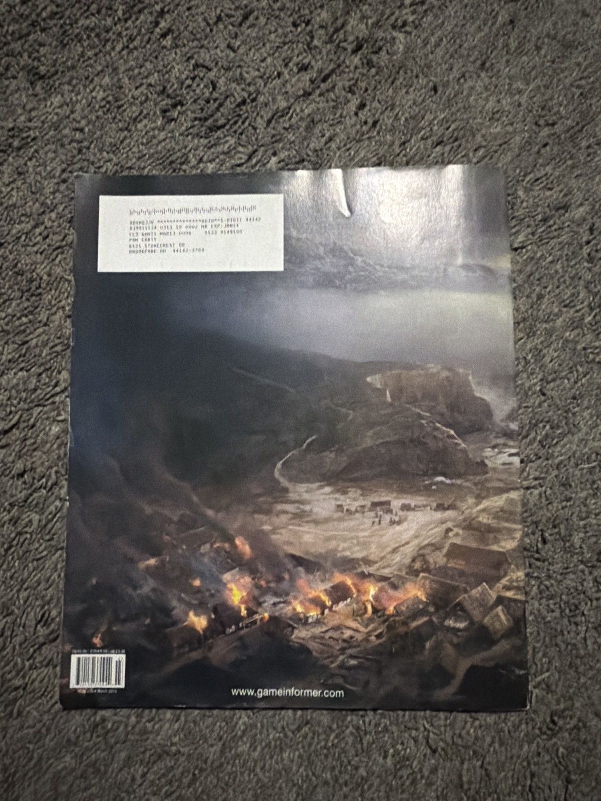Hypebeast 2013 Game Informer Volume XXIII Number 3 Issue 239 Size ONE SIZE - 2 Thumbnail