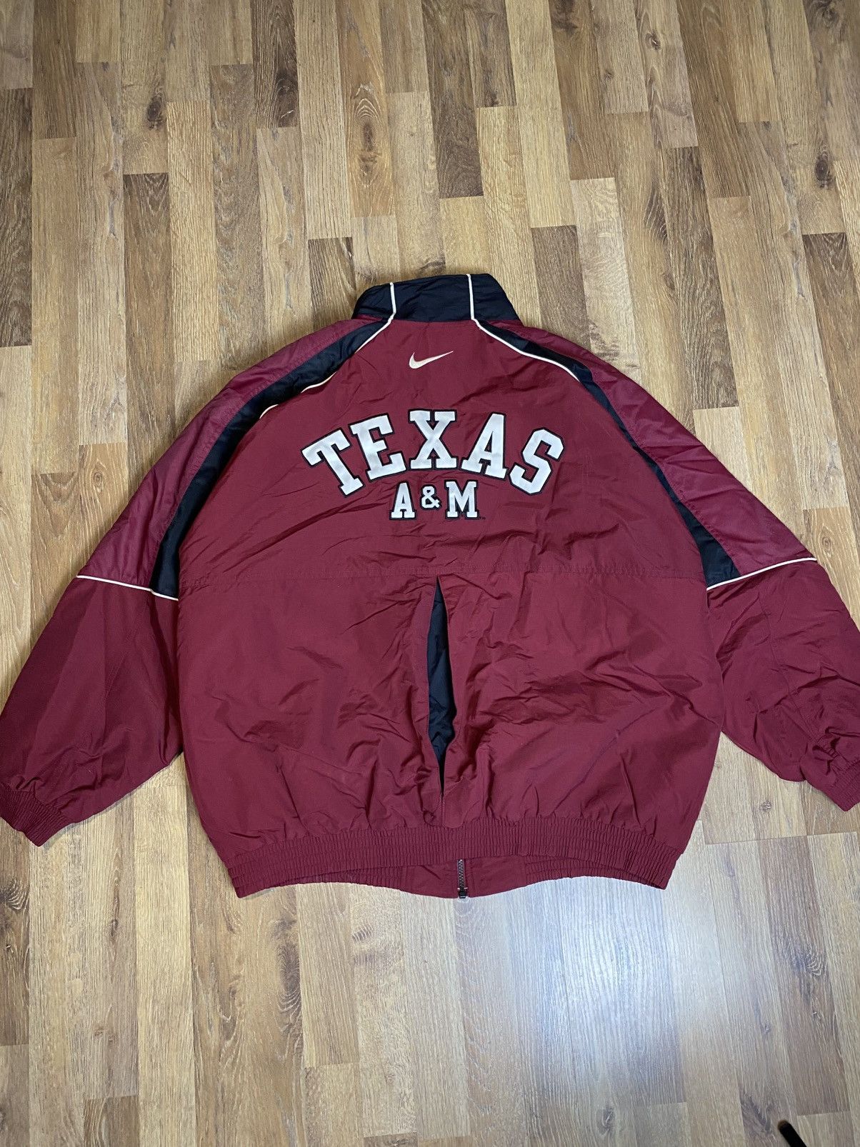 Nike × Vintage Vintage Nike Texas A&M Puffer Jacket 90s Burgundy Men Sz XL Size US XL / EU 56 / 4 - 4 Thumbnail
