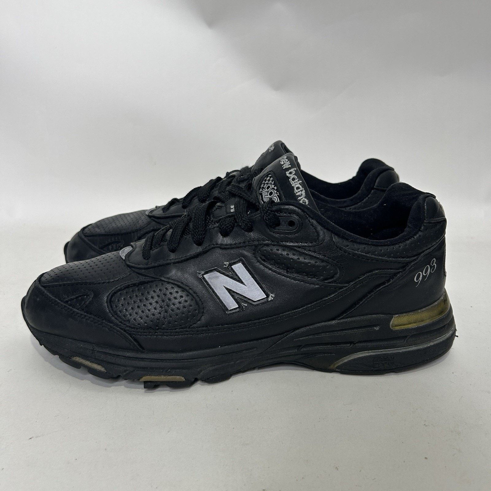 New Balance New Balance 993 “Black Heritage Collection” MR993LBK Size US 9.5 / EU 42-43 - 6 Thumbnail