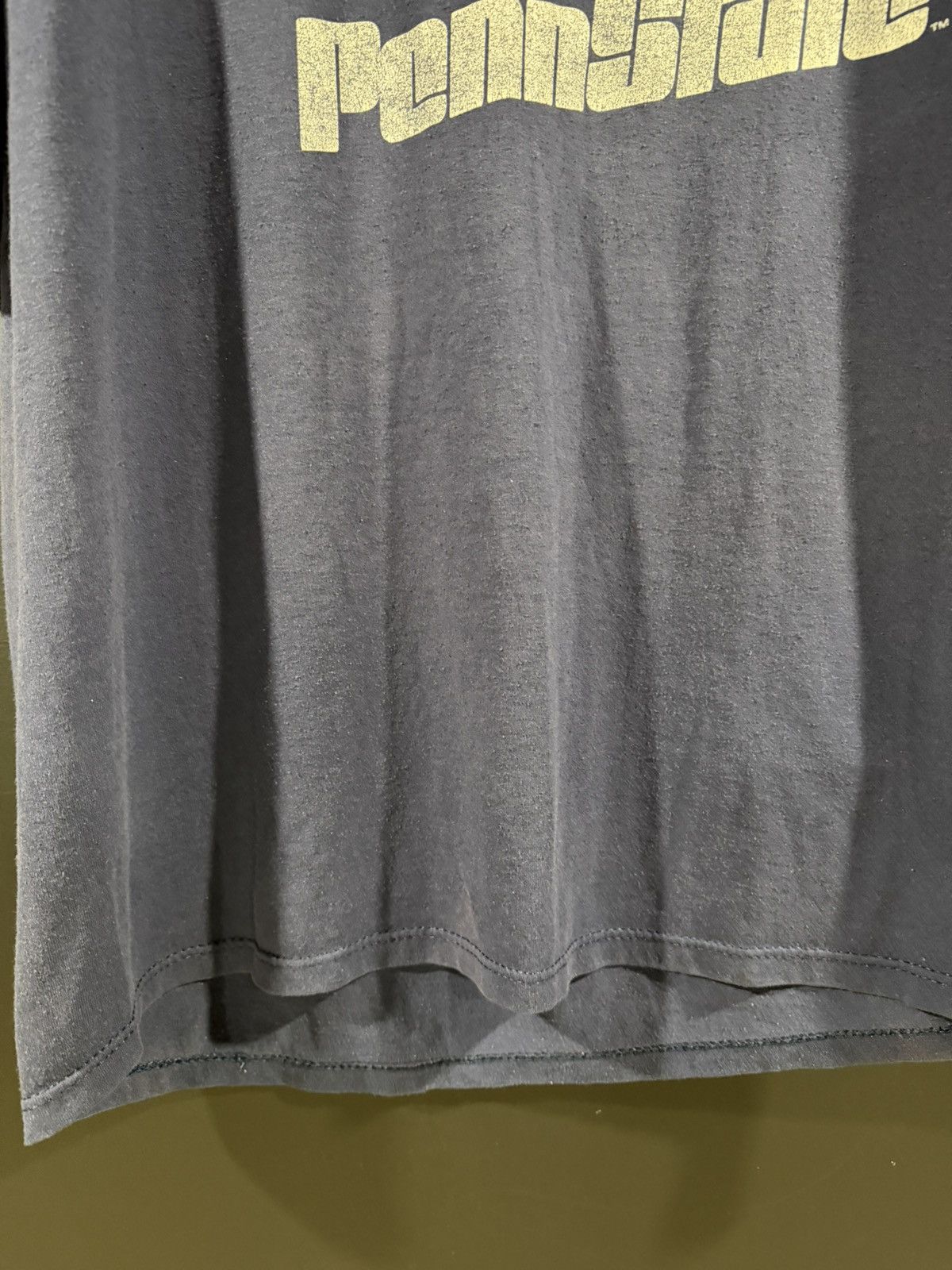 Vintage 1990s Vintage Penn State Single Stitch Faded NCAA Tee XL Size US XL / EU 56 / 4 - 4 Thumbnail
