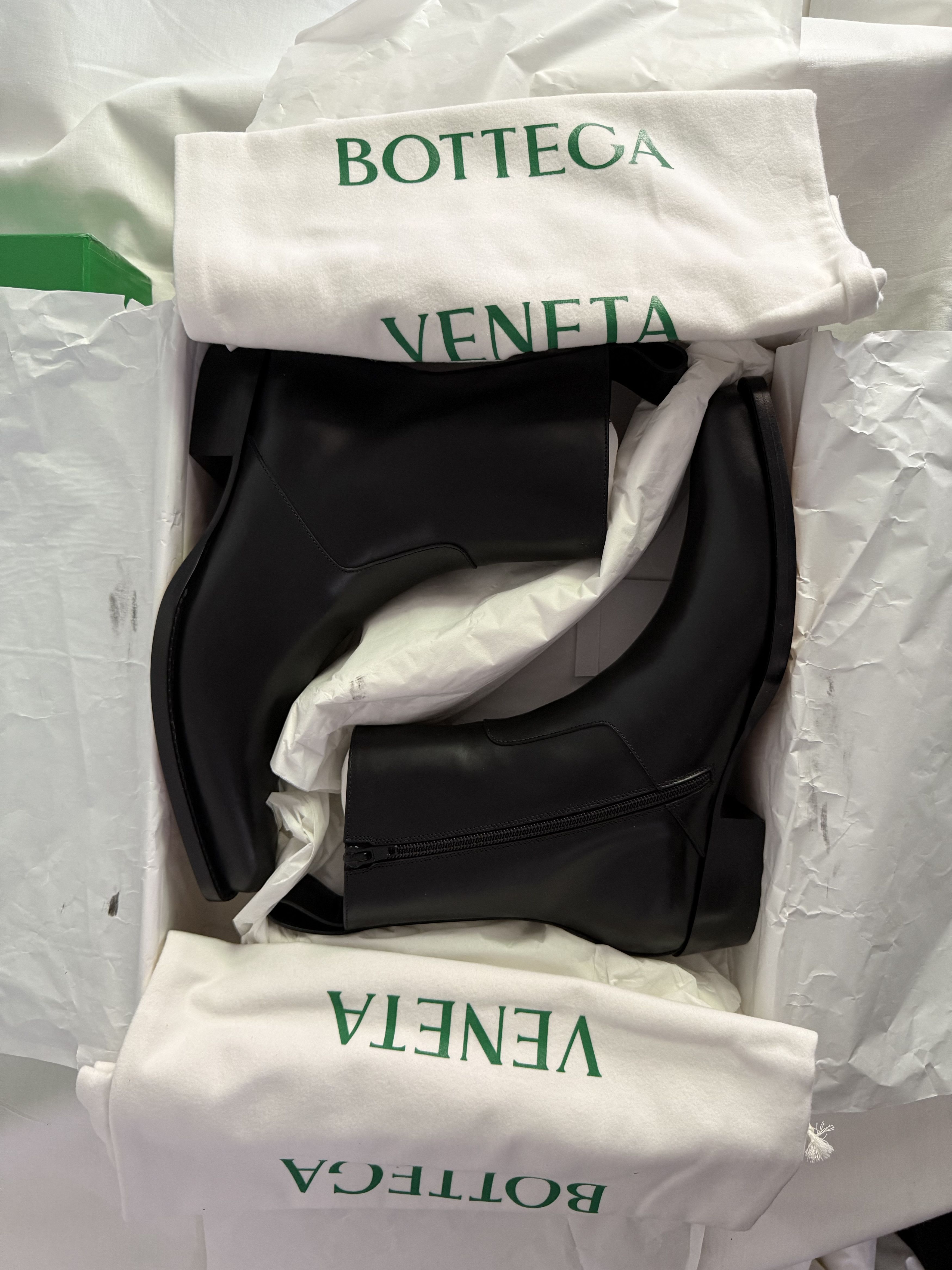 Bottega Veneta Leather Ankle Boots Zipped Size US 9 / EU 42 - 13 Thumbnail