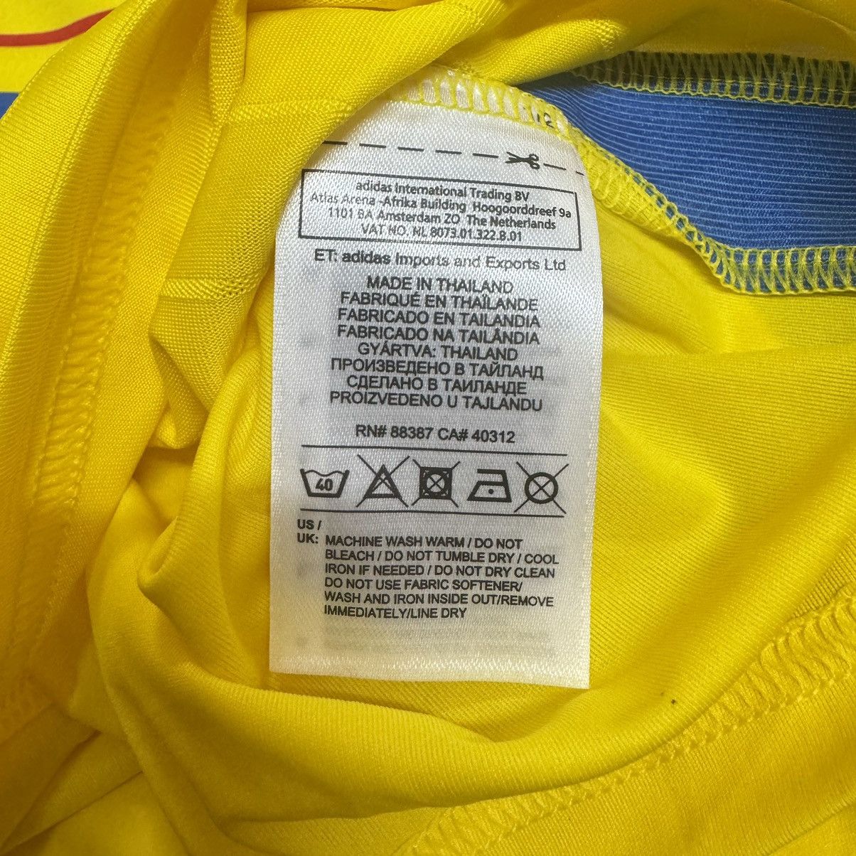 Adidas Sweden 14/15 match spare home shirt (Bnwt) Size US M / EU 48-50 / 2 - 6 Thumbnail