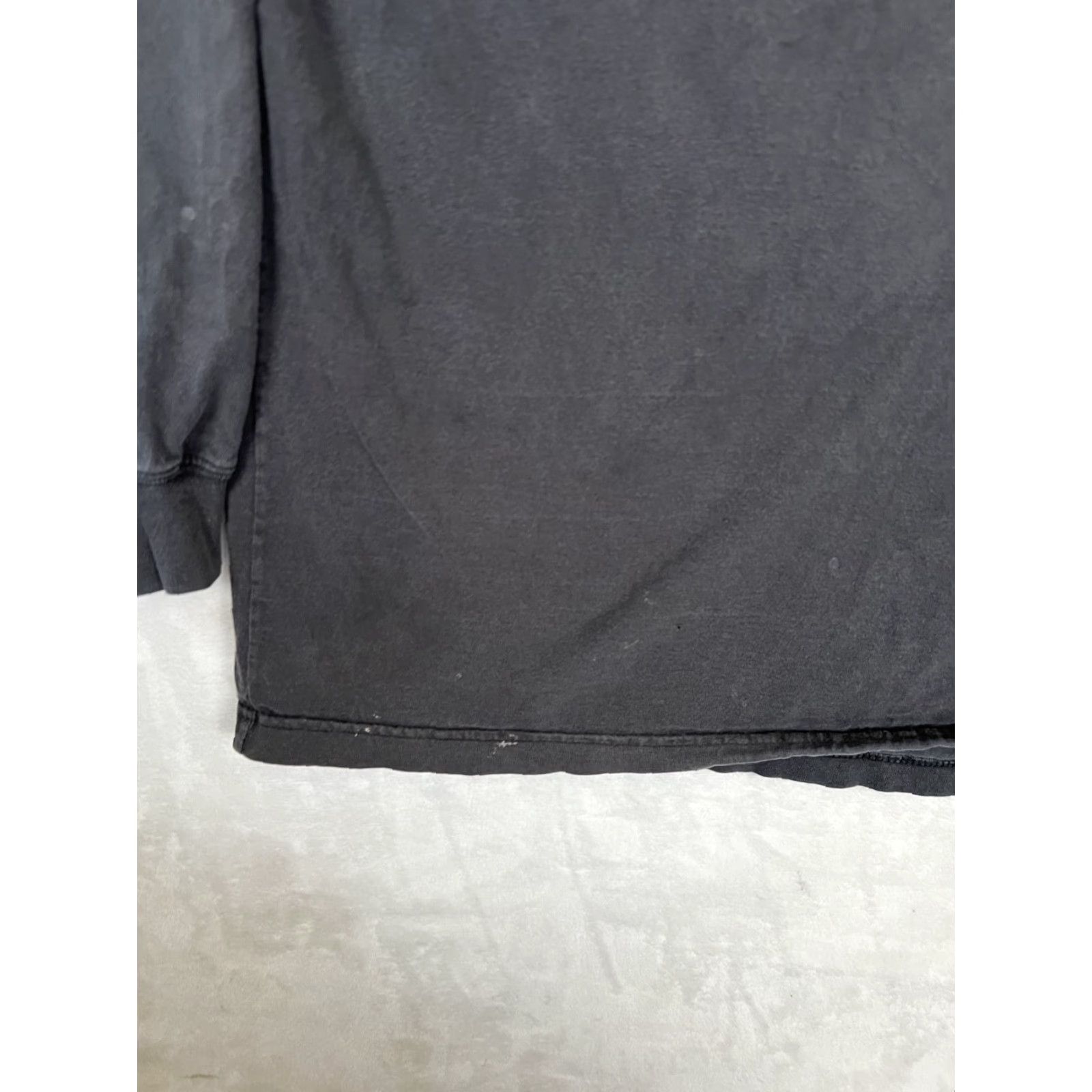 Carhartt Carhartt Mens Long Sleeve Henley XL Black Sun Faded Grunge Thrash Size US XL / EU 56 / 4 - 4 Thumbnail