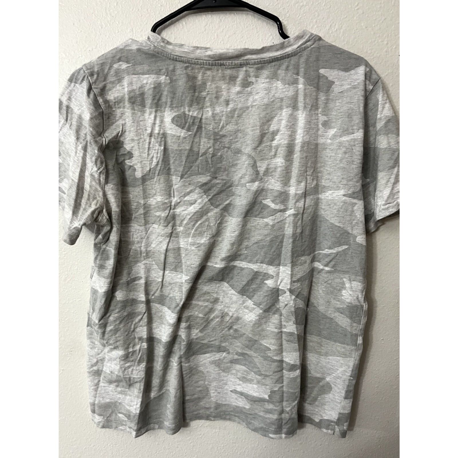 Splendid SPLENDID Women’s Cap Sleeve Crew Neck T-Shirt Large Gray Camo Shirt Womens L Gray Camouflage 90s? Size L / US 10 / IT 46 - 3 Thumbnail