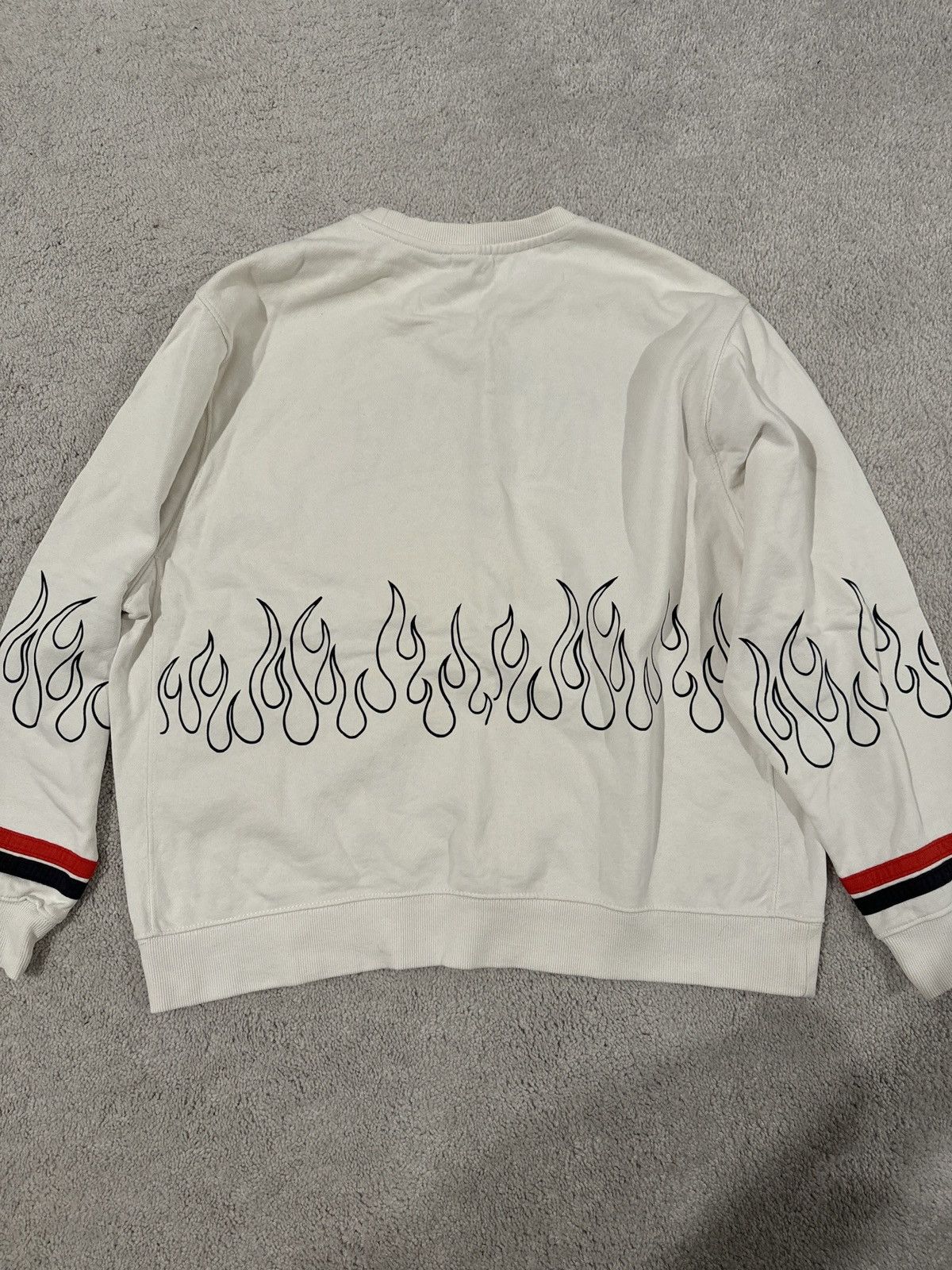 Nike × Vintage Vintage Nike Flame sweater Size US XL / EU 56 / 4 - 5 Thumbnail