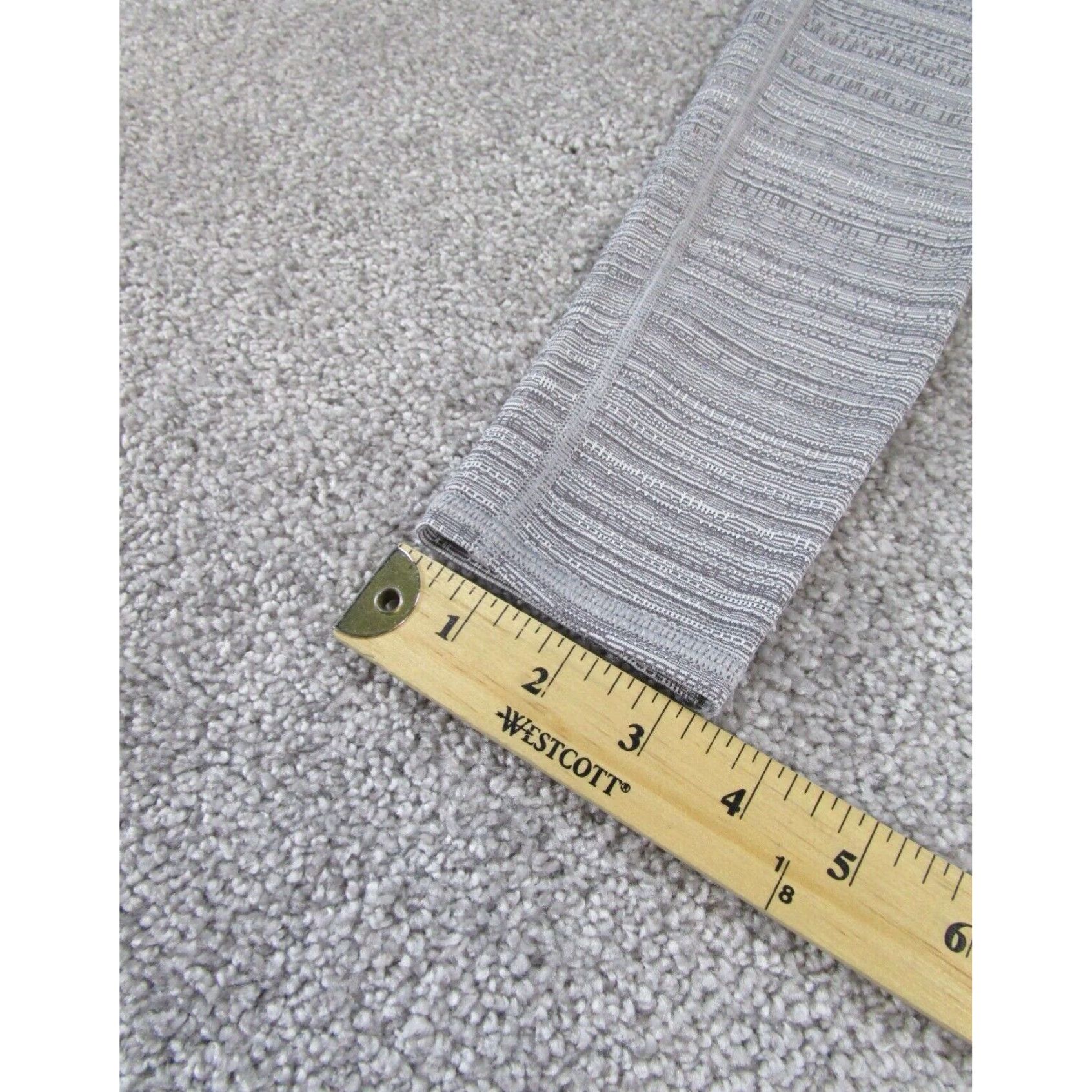Athleta Athleta Womens Xs Chaturanga Jacquard Gray Stretch Yoga Leggings Size 26" / US 2 / IT 38 - 4 Thumbnail