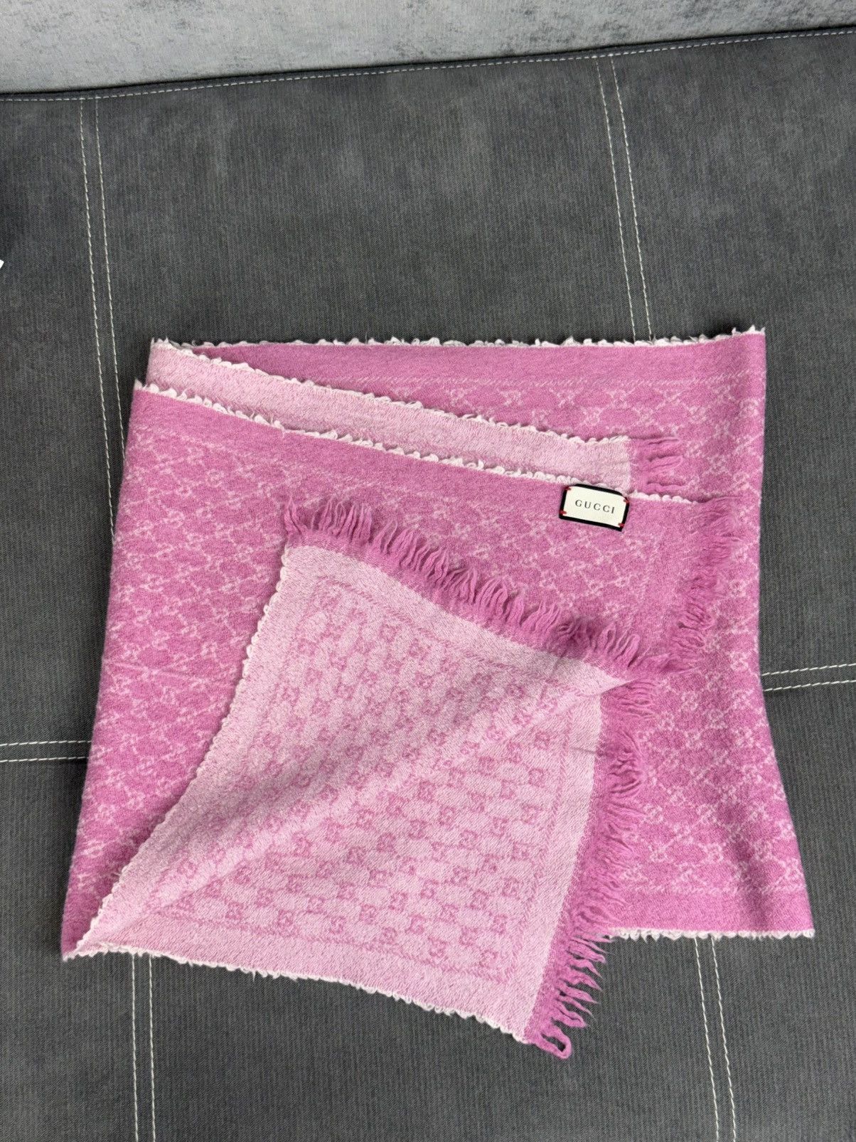 Gucci Gucci Wool Monogram Scarf Pink Color Size ONE SIZE - 2 Thumbnail