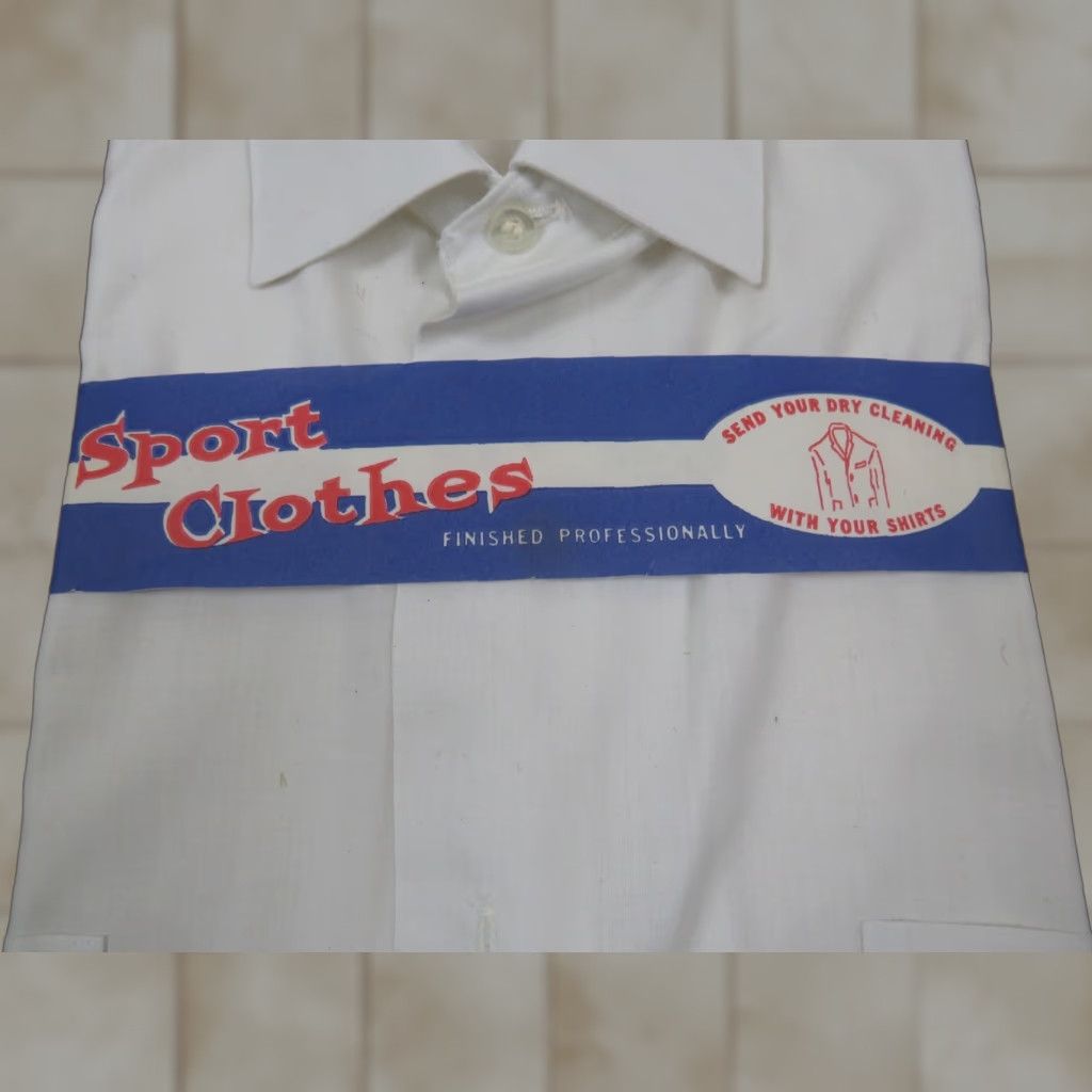 Arrow VINTAGE Arrow Sport Shirt Regular White 16 Men Button-Up Short Sleeve Cotton Polyester Blend NWT USA Size US L / EU 52-54 / 3 - 1 Thumbnail