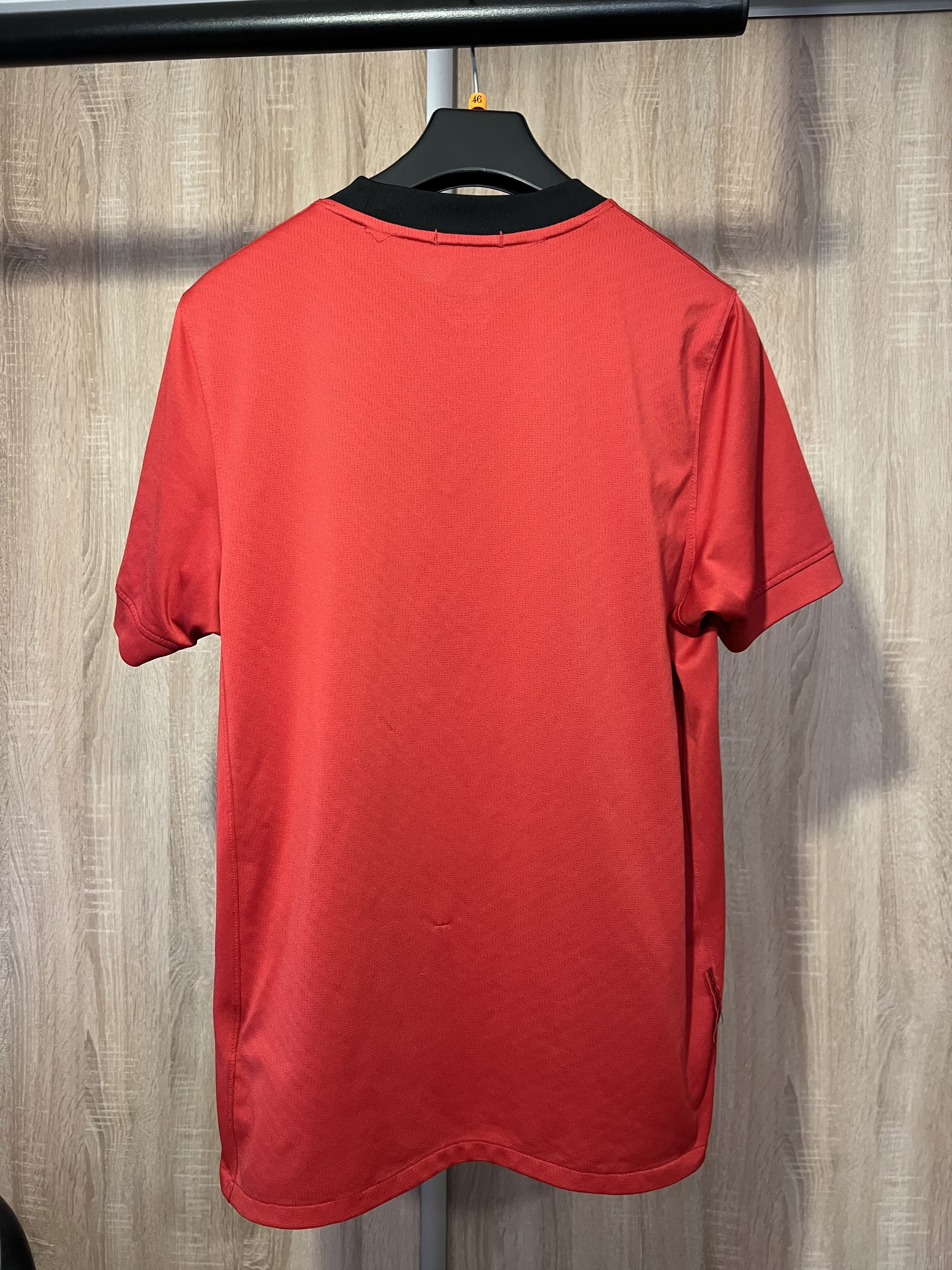 Nike 2009/2010 Nike Manchester United Home Jersey Adult Size S Size US S / EU 44-46 / 1 - 2 Thumbnail