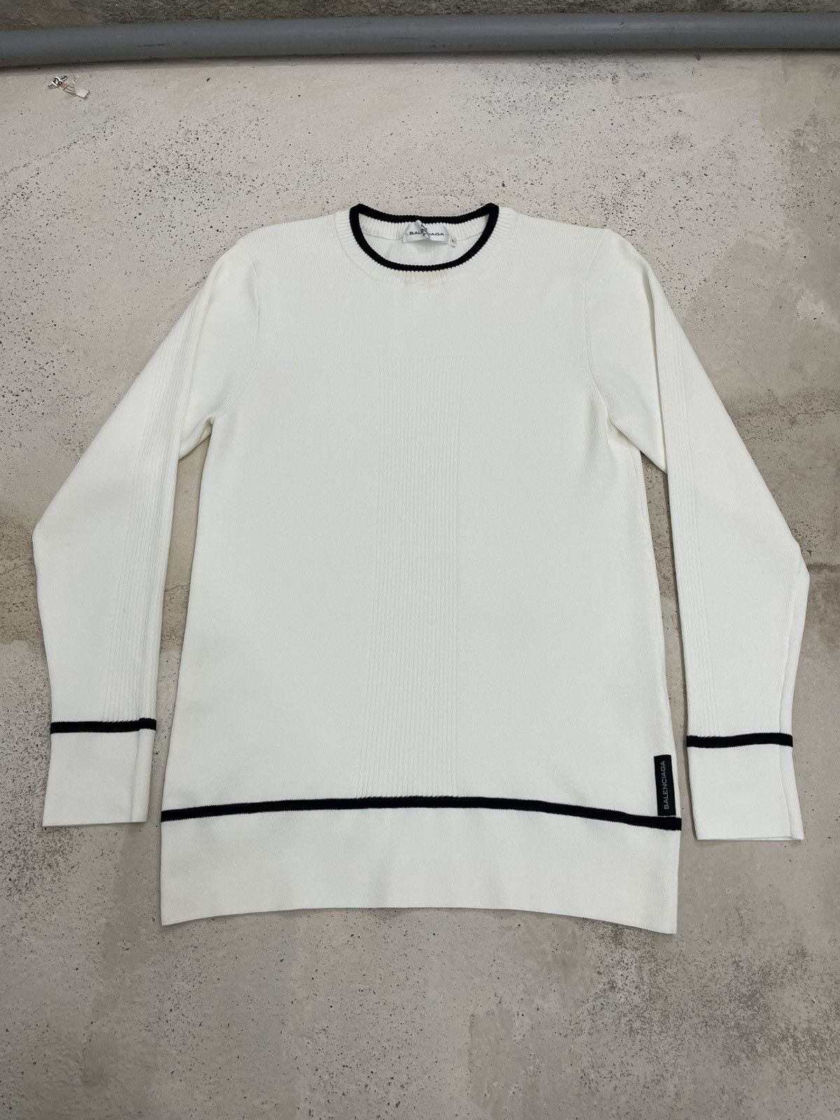 Balenciaga Very Rare Vintage Balenciaga Small Spellout Long Sleeve Size US L / EU 52-54 / 3 - 4 Thumbnail