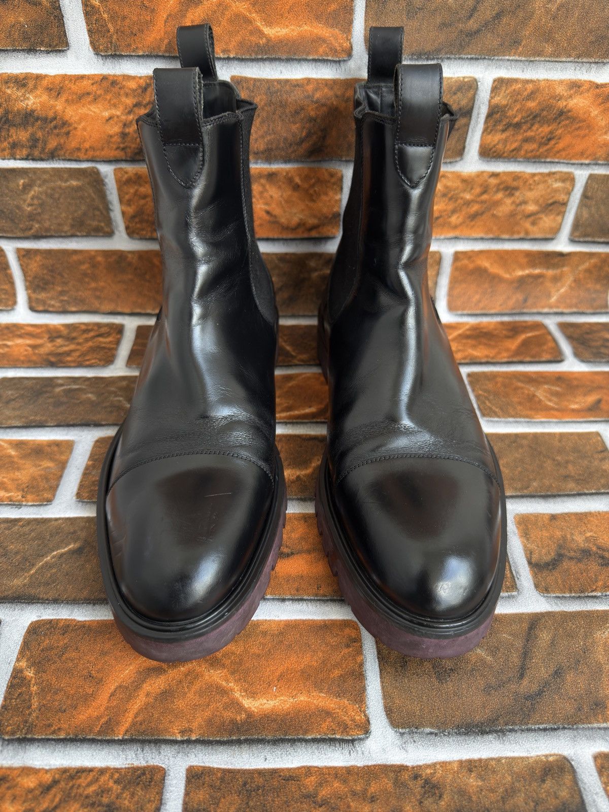 Louis Vuitton 🔥🔥 officer Chelsea boots Size US 8.5 / EU 41-42 - 3 Thumbnail