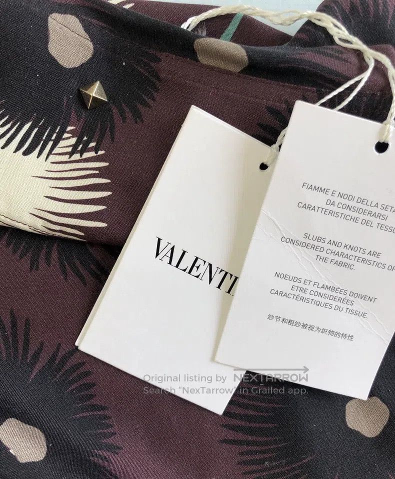 Valentino Valentino Willow studded long-sleeved T-shirt Size US M / EU 48-50 / 2 - 3 Thumbnail
