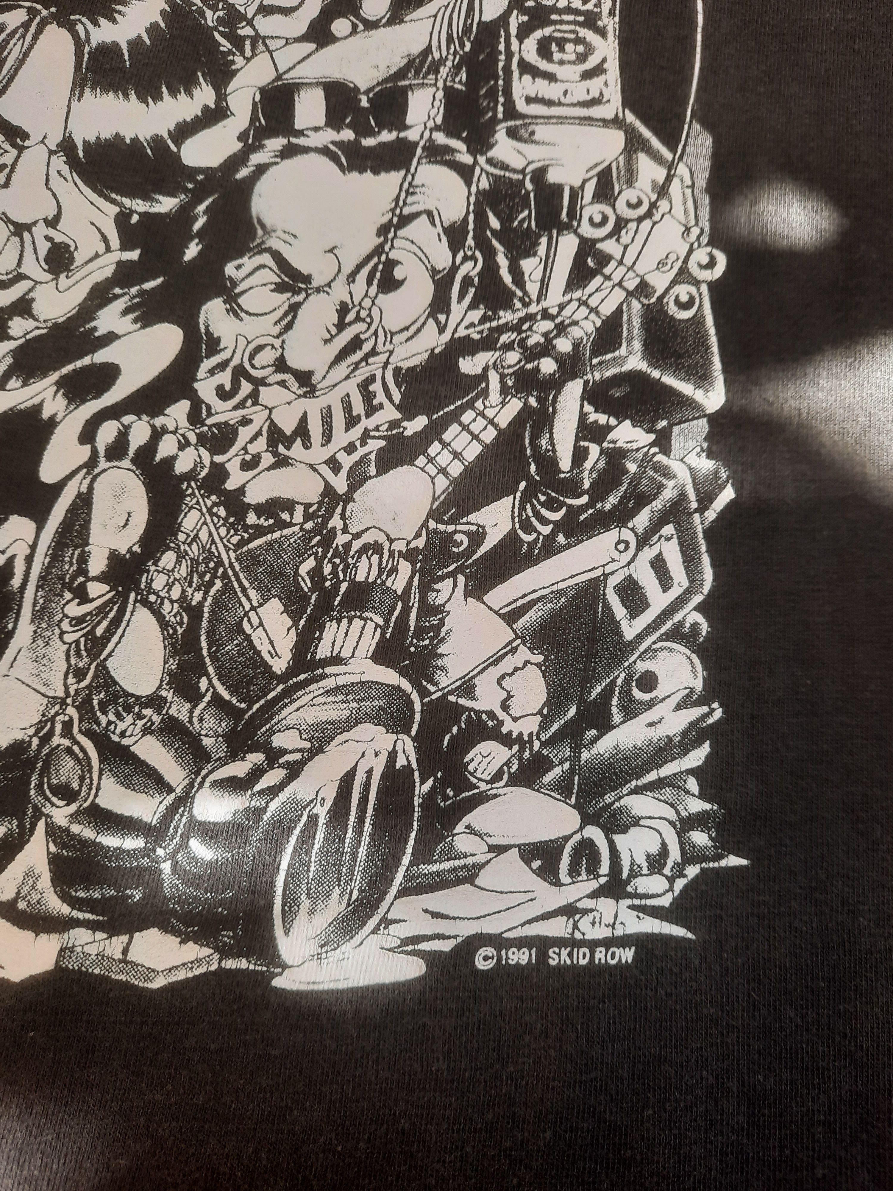 Band Tees SKID ROW 1991 JAPAN TOUR Size US L / EU 52-54 / 3 - 4 Thumbnail
