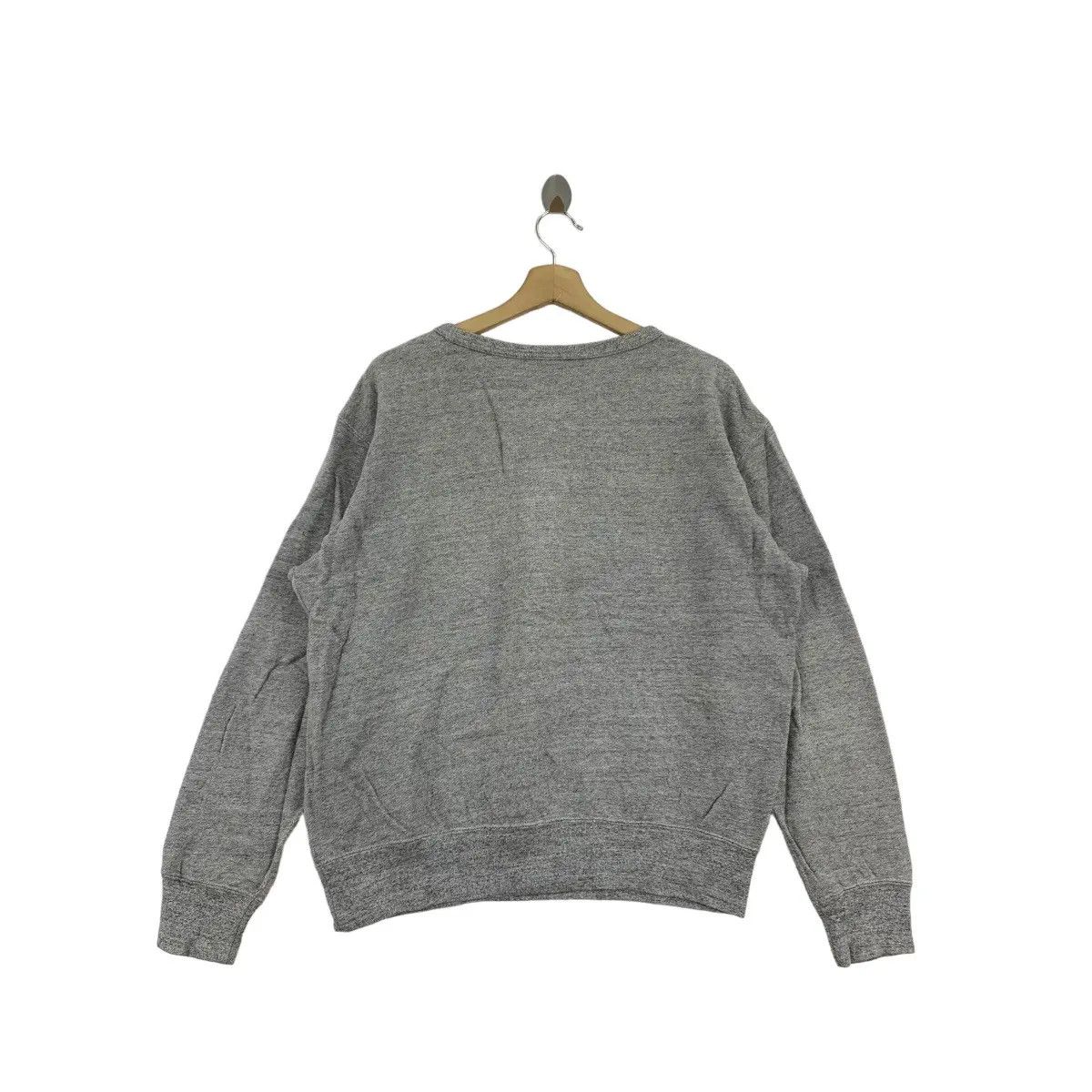 Disney × Uniqlo UNIQLO x DISNEY MICKEY MOUSE Iconic Standing Pose Sweatshirt Size L / US 10 / IT 46 - 5 Thumbnail